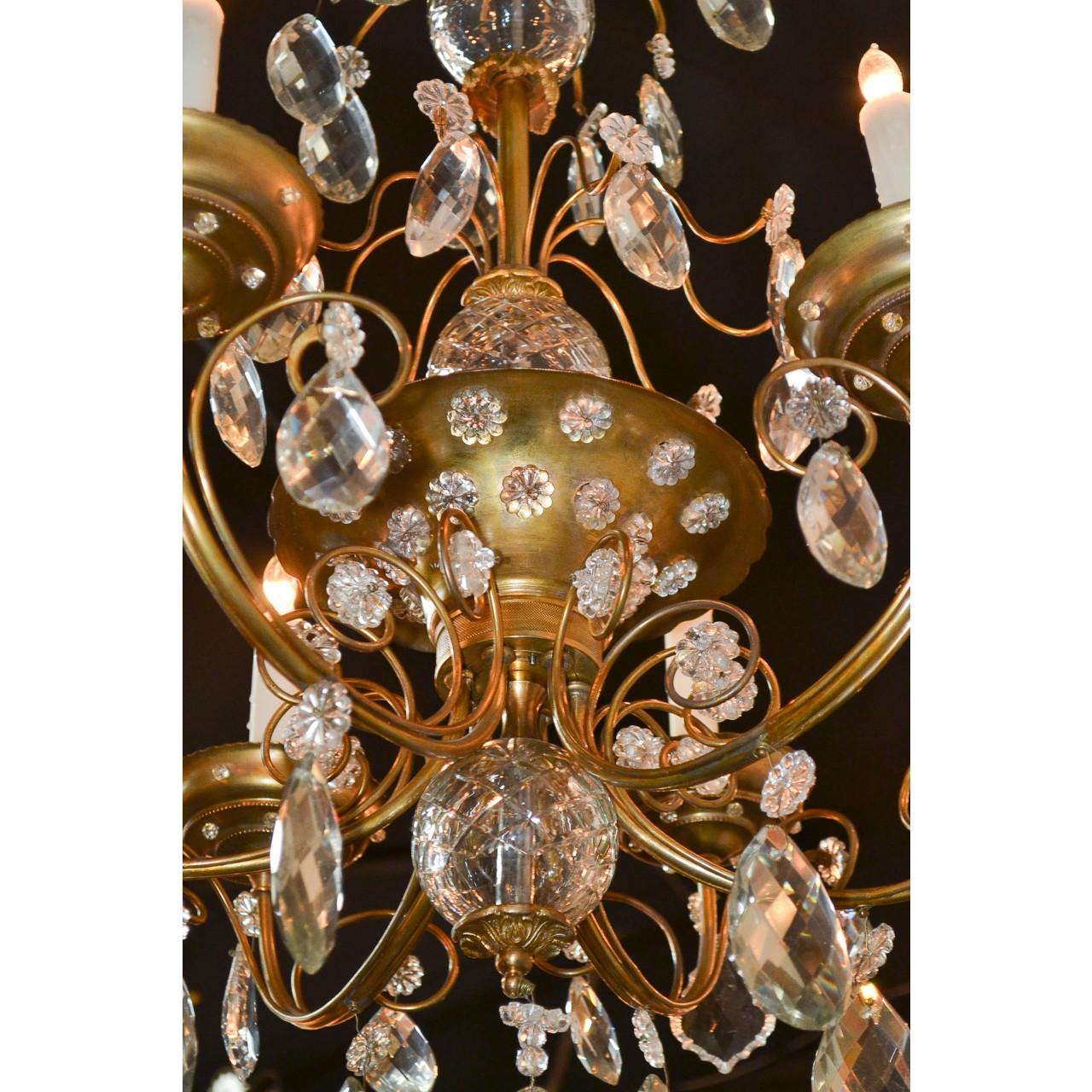 French Brass and Crystal Chandelier, in the style of Maison Jansen In Good Condition For Sale In Dallas, TX