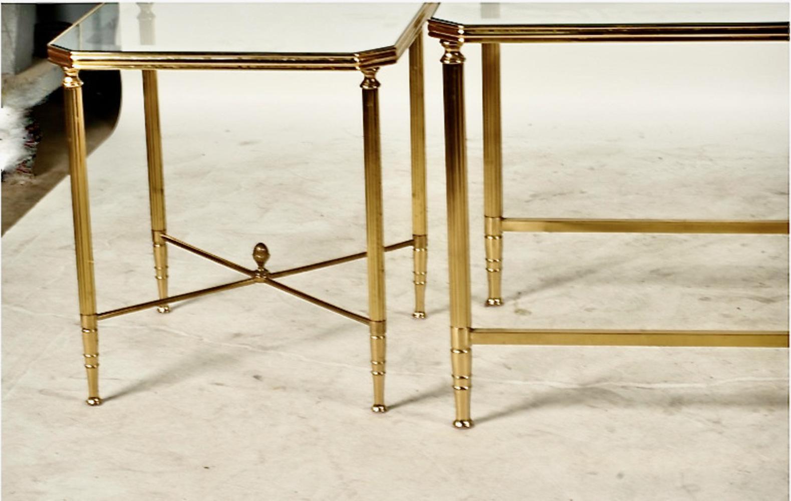 French Brass and Glass 3-Part Coffee Table In Good Condition For Sale In Pasadena, CA