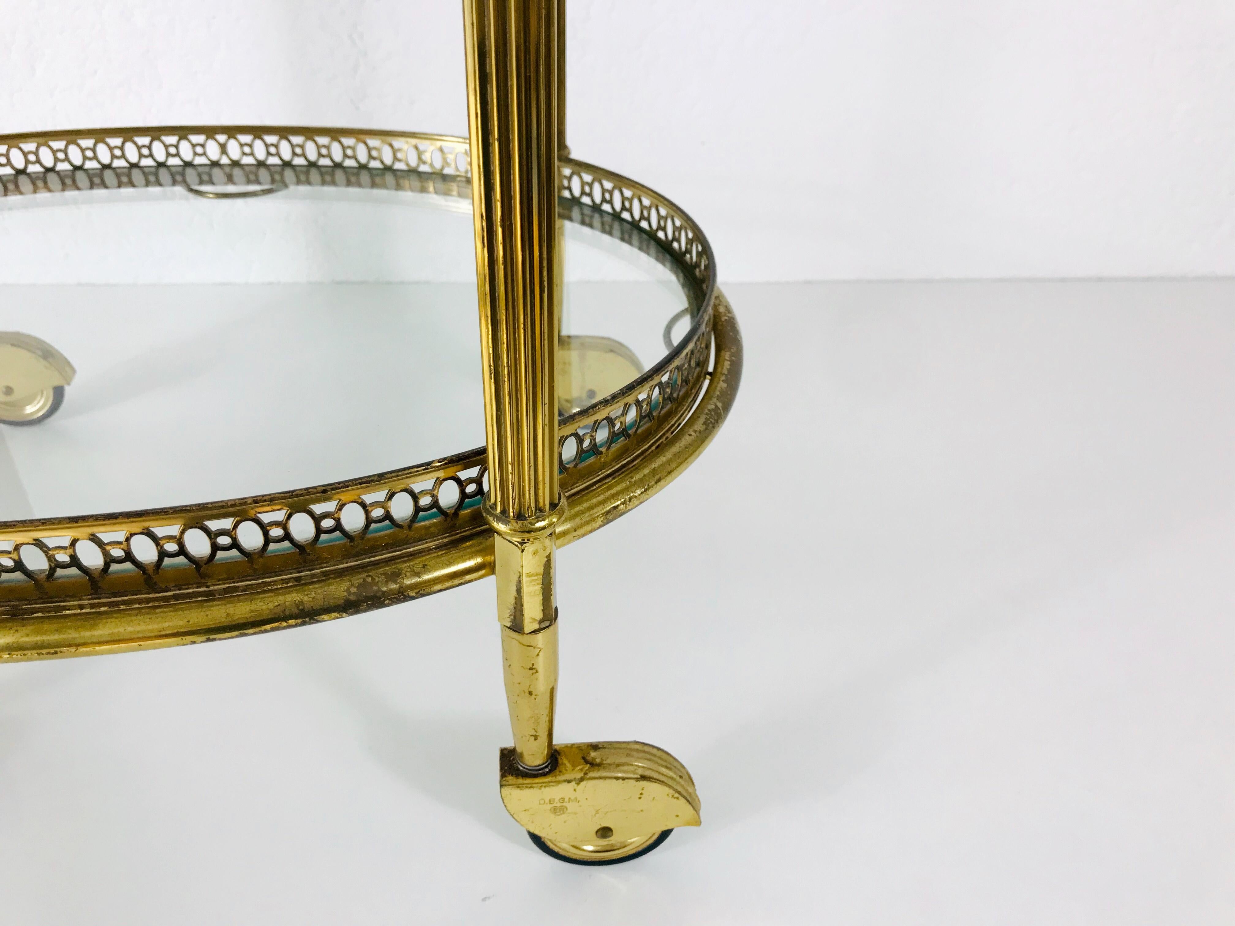 Hollywood Regency French Brass and Glass Bar Cart, Drink Trolley with Removable Tray, 1950s