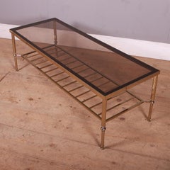 Tisch aus Messing und Glas