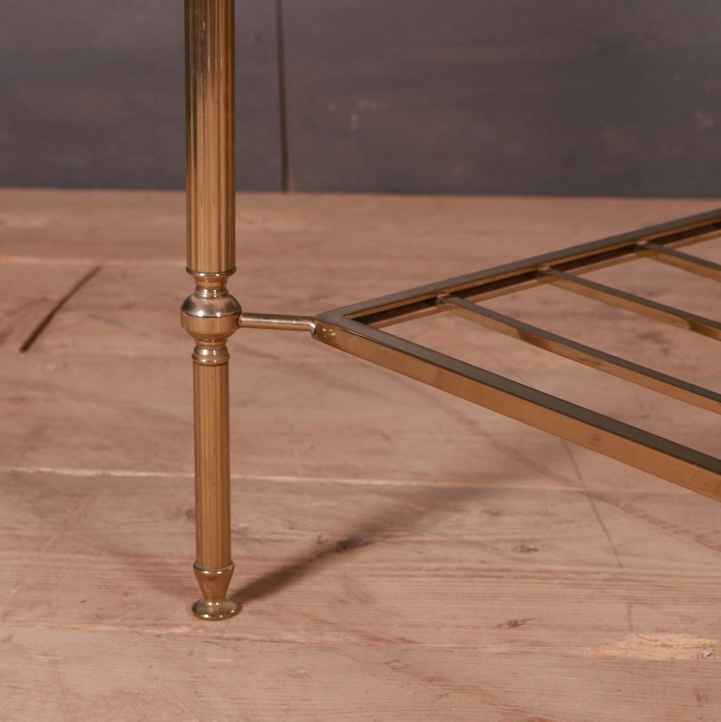 Tisch aus Messing und Glas (20. Jahrhundert) im Angebot