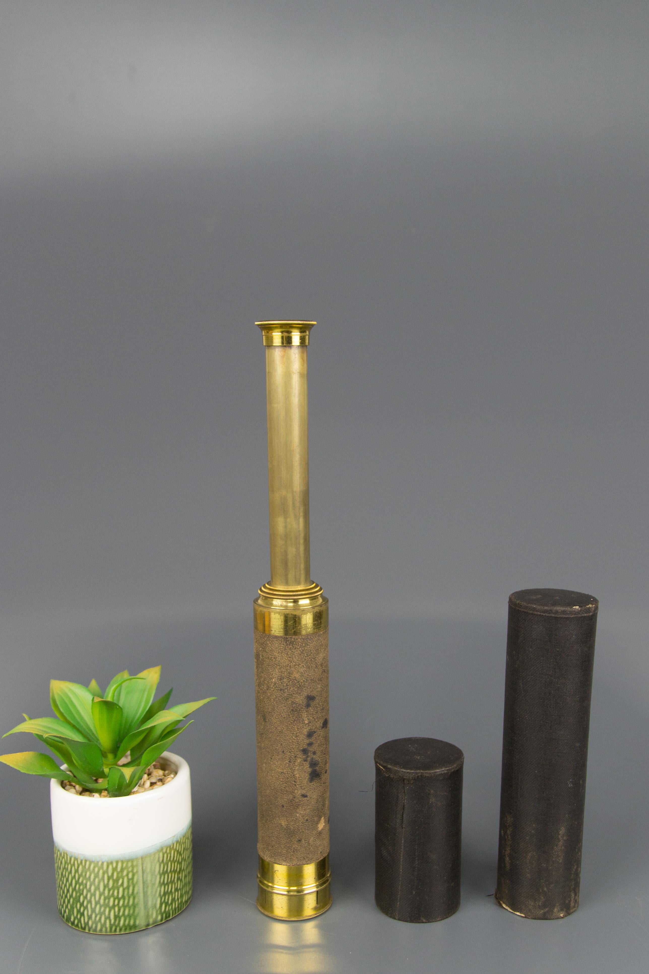 French Brass and Leather Three Draw Telescope, Late 19th Century For Sale 9