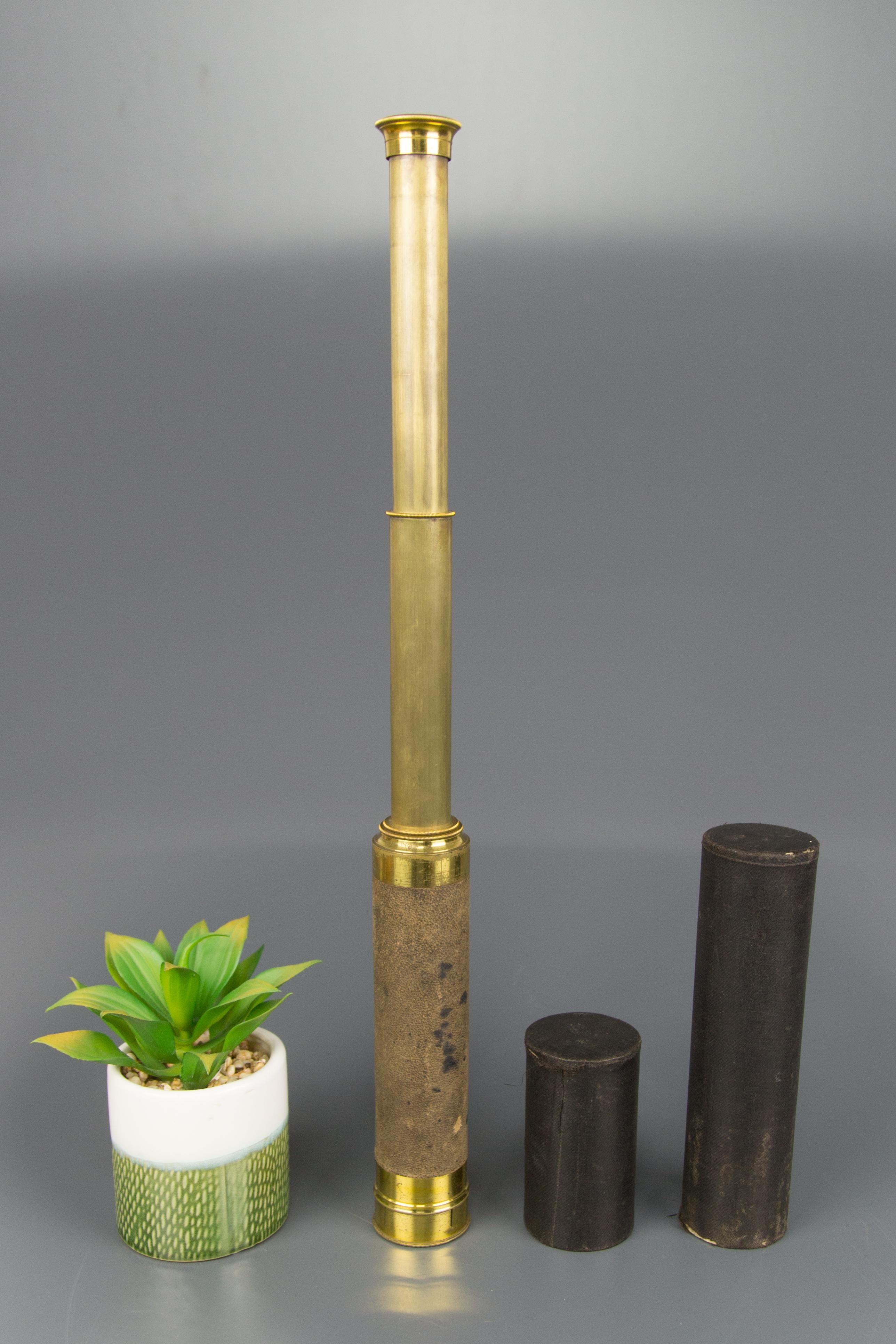 French Brass and Leather Three Draw Telescope, Late 19th Century For Sale 10