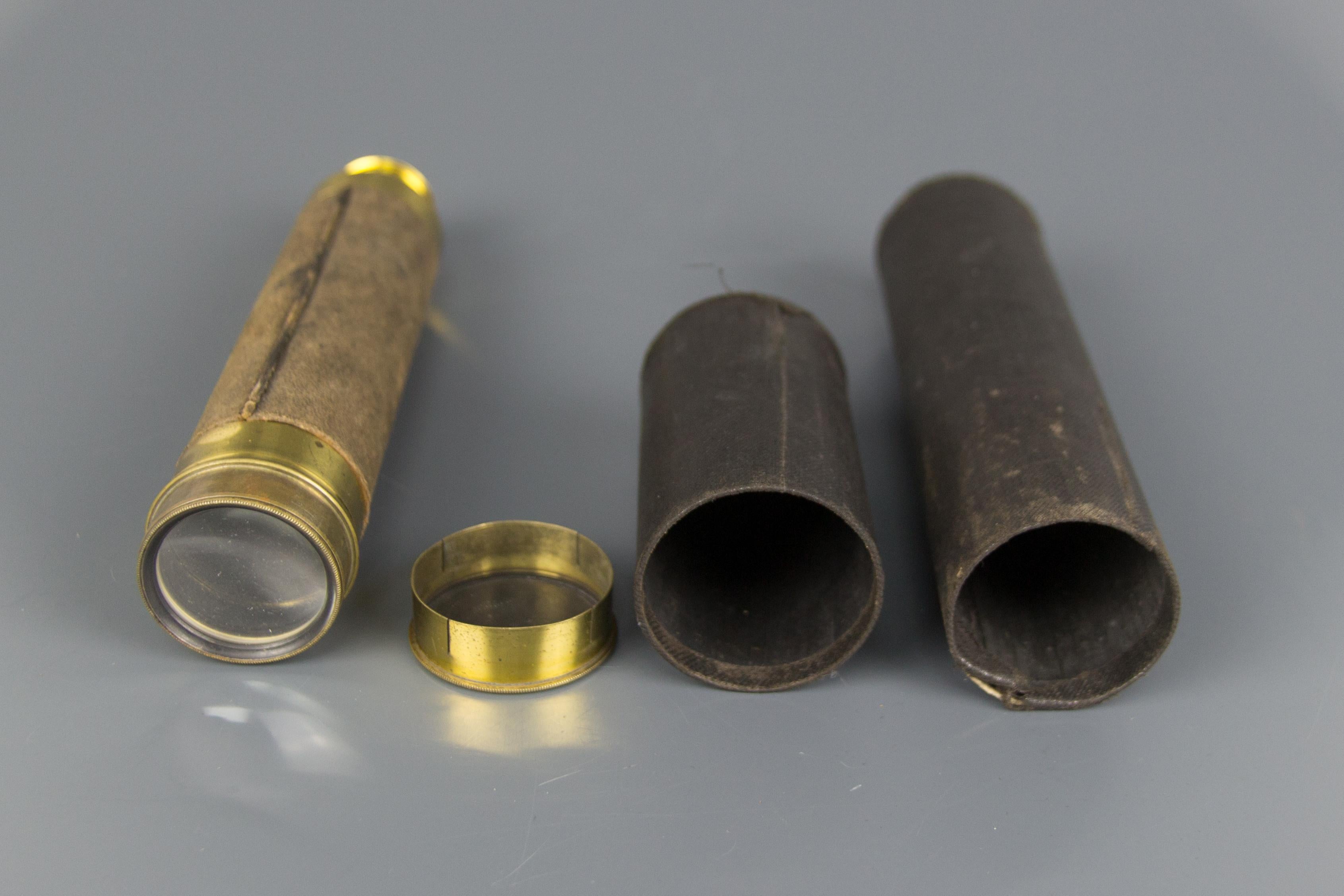 French Brass and Leather Three Draw Telescope, Late 19th Century For Sale 15