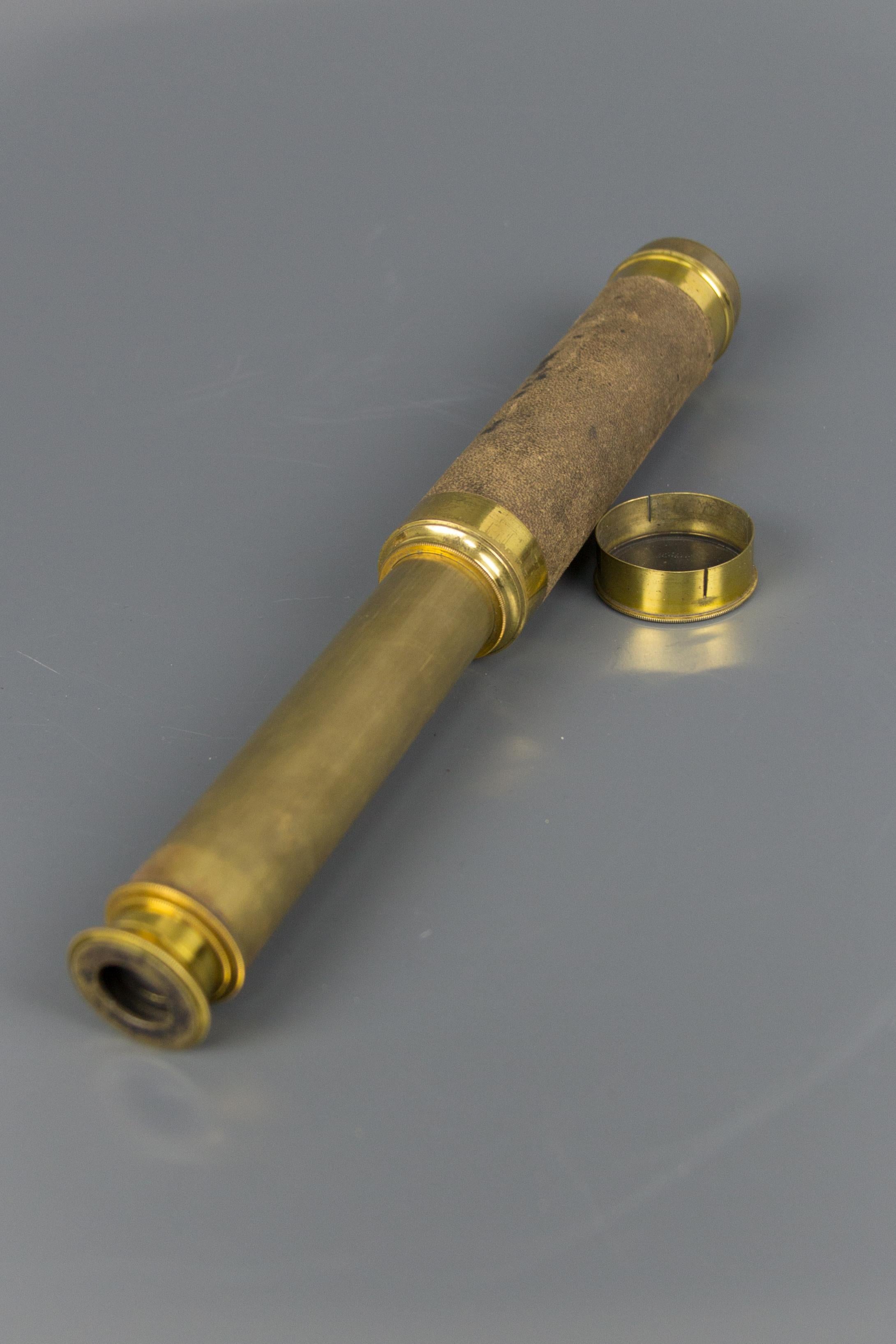French Brass and Leather Three Draw Telescope, Late 19th Century For Sale 16