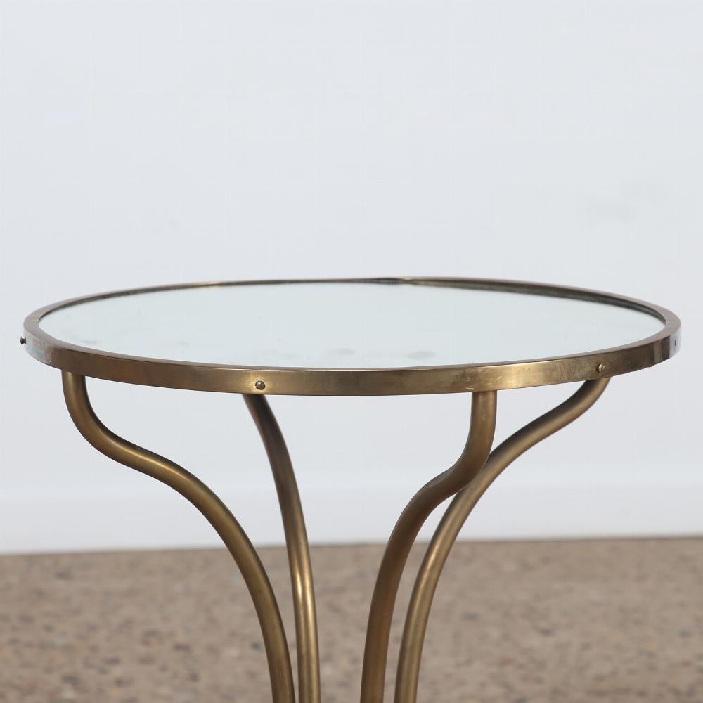 French brass and mirrored drinks table circa 1950 In Good Condition For Sale In Philadelphia, PA