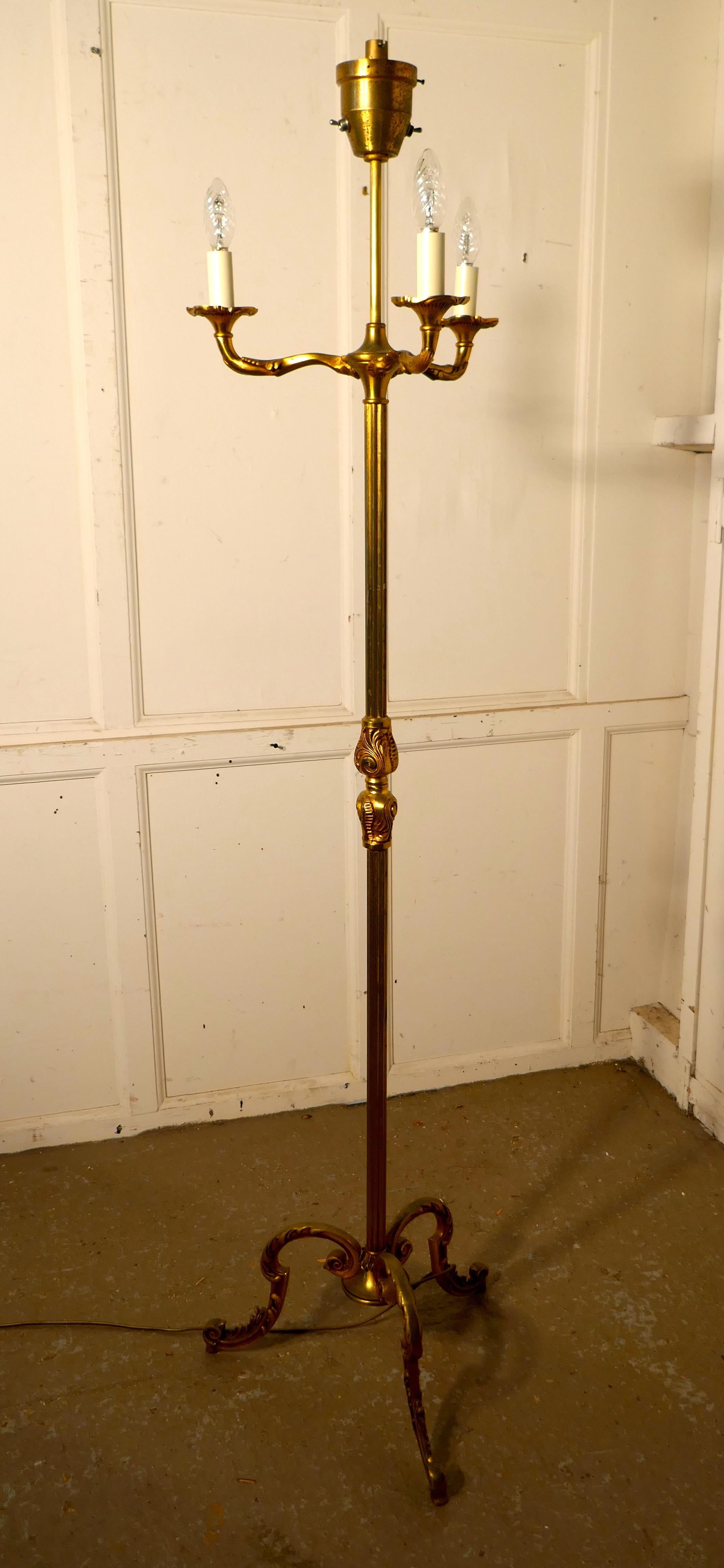 French Brass Arts & Crafts Floor Lamp, Regency Style Standard Lamp In Good Condition In Chillerton, Isle of Wight
