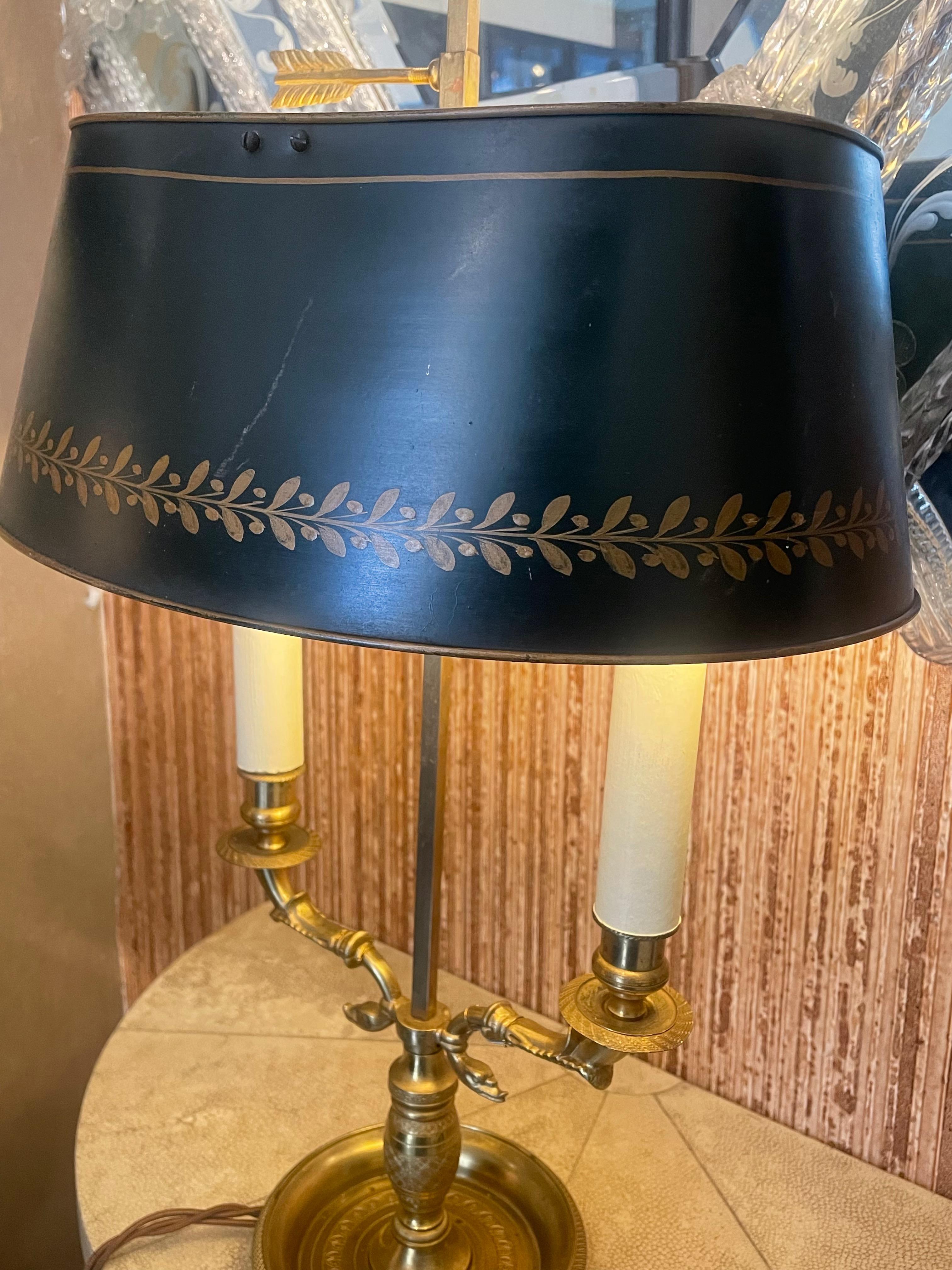 French Brass Bouillote Lamp with Green Tole Shade, 20thC. For Sale 1