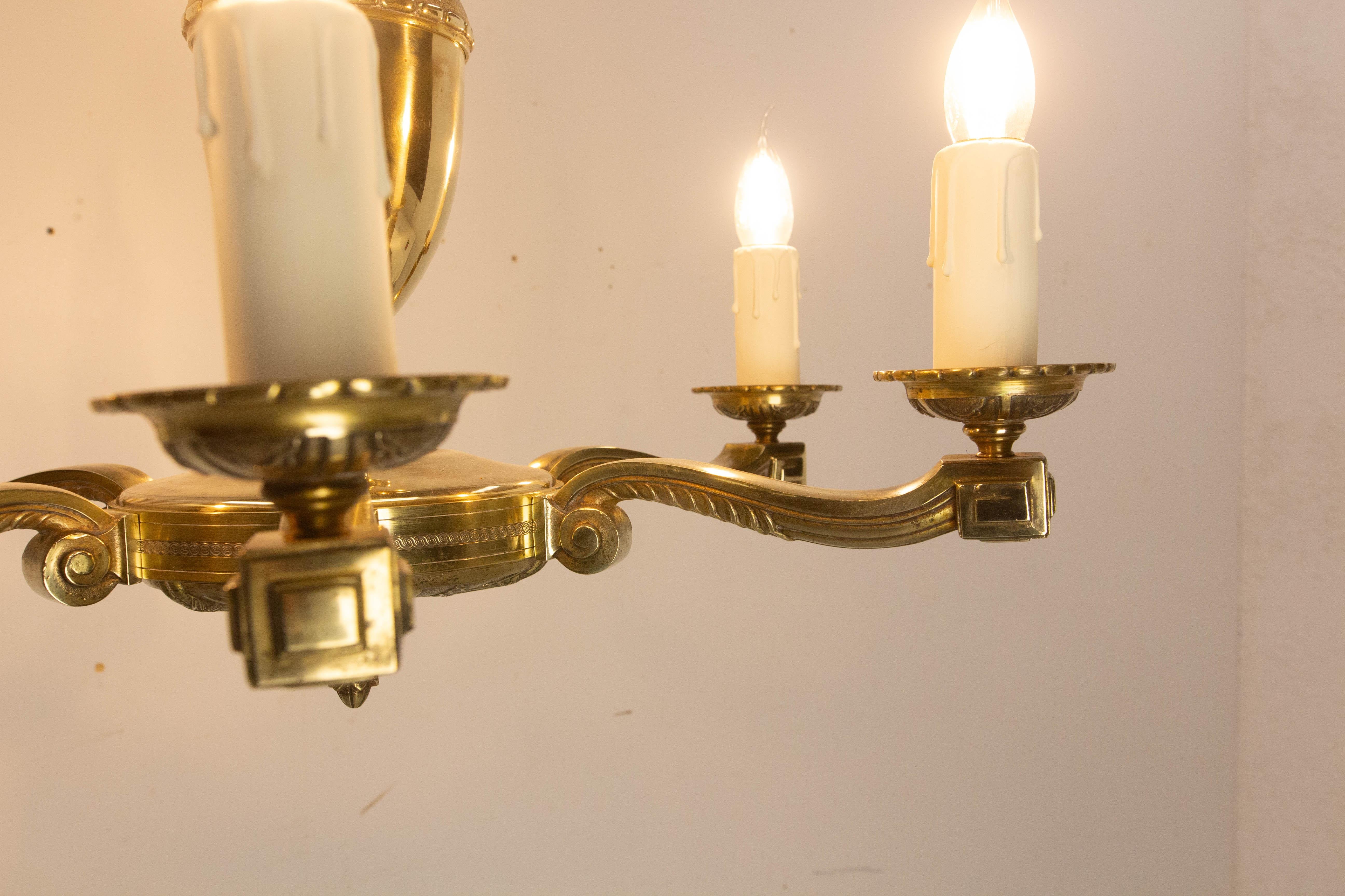 Ottone Lampadario a soffitto in ottone francese con 6 lampadine, circa 1940 in vendita