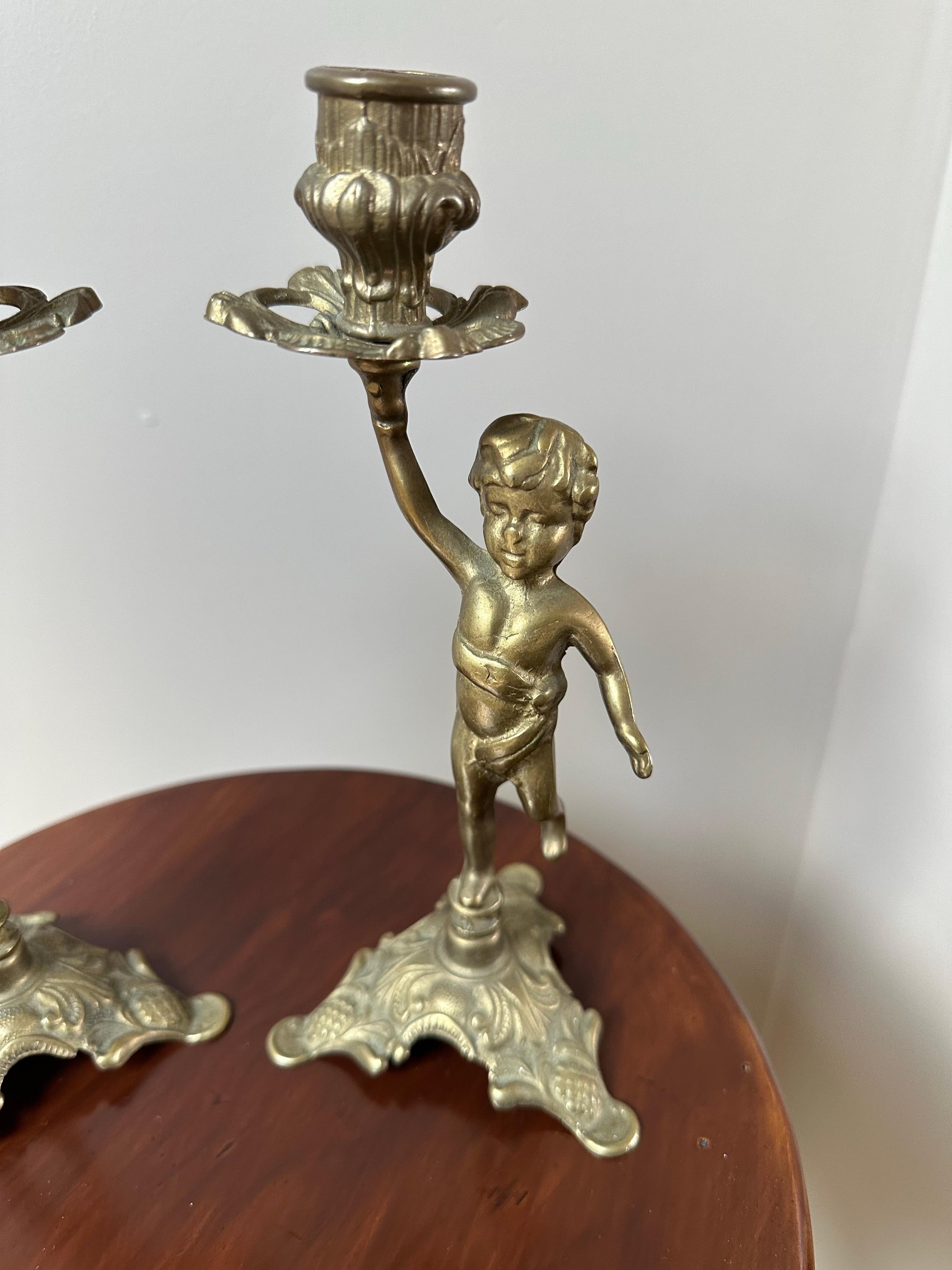 Portacandele Cherubini in ottone francese, set di 2 in vendita 7