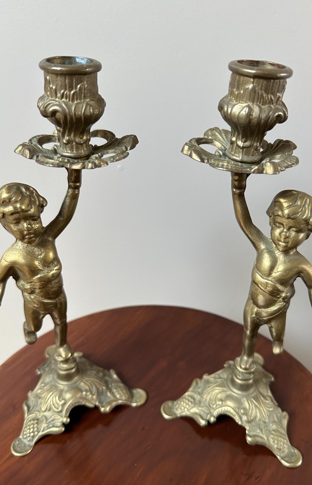 Portacandele Cherubini in ottone francese, set di 2 in vendita 10