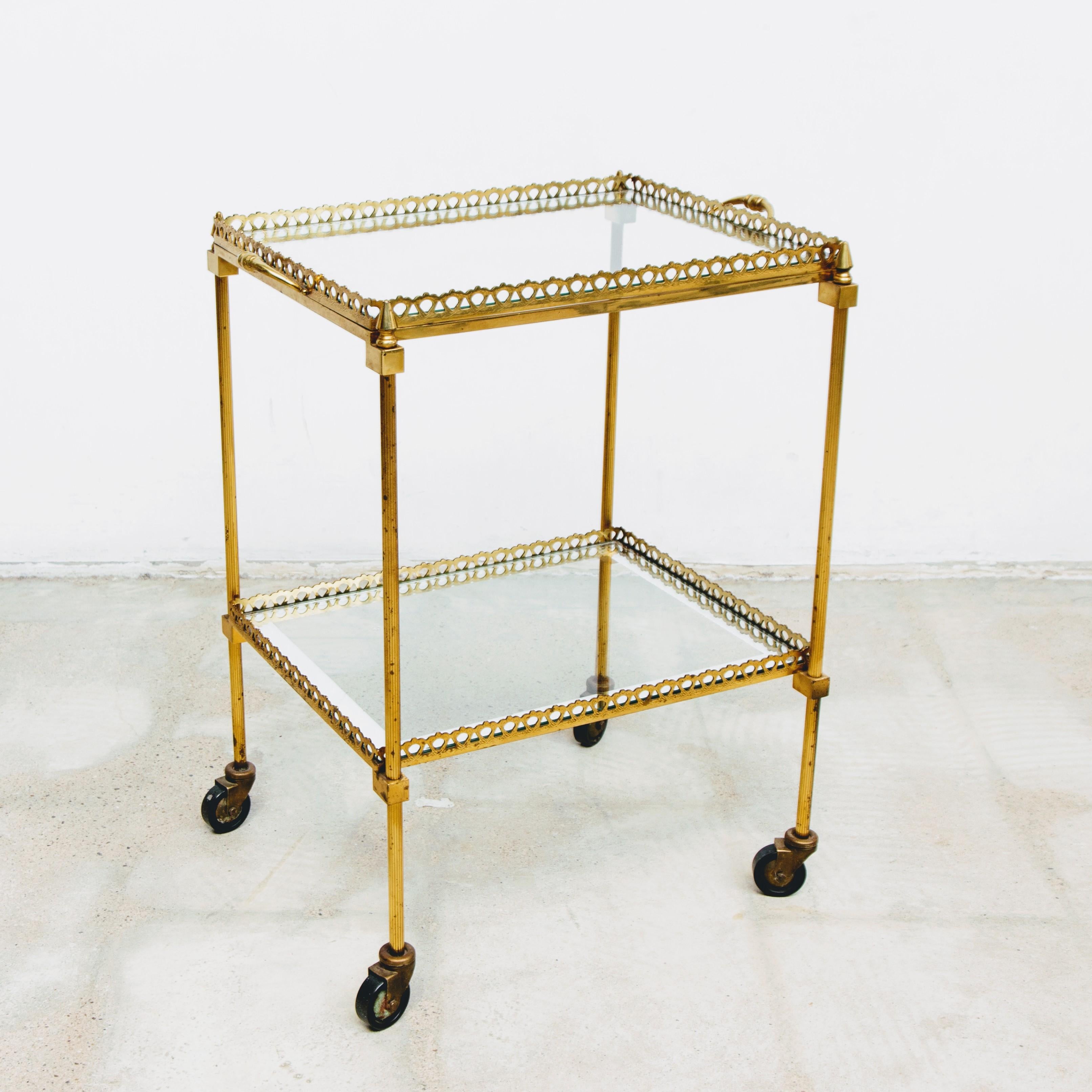 French Brass Cocktail Cart with Mirrored Glass Top, 1960s In Good Condition In Hilversum, NL
