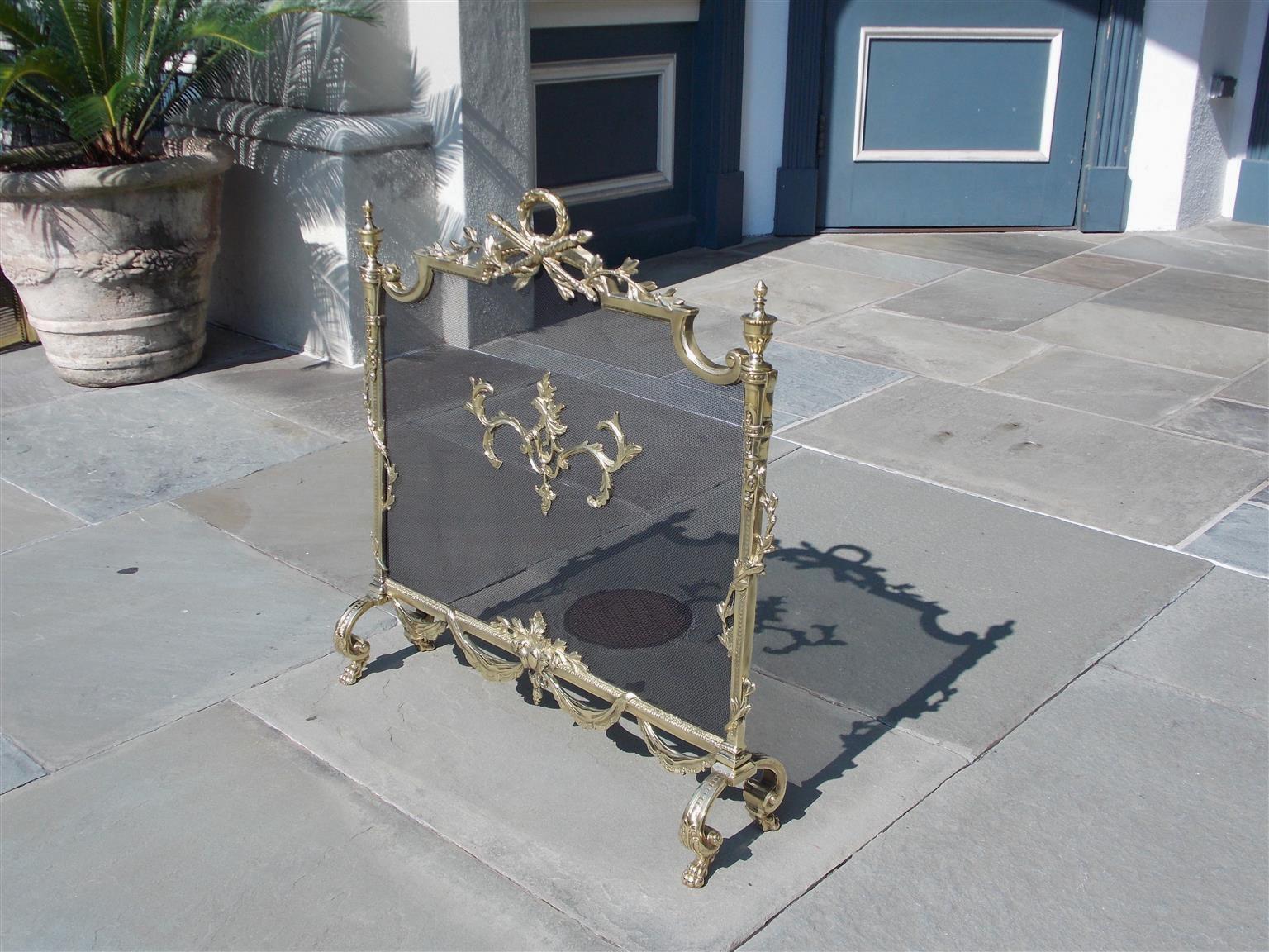 Louis Philippe French Brass Decorative Foliage and Urn Finial Fireplace Screen, Circa 1830