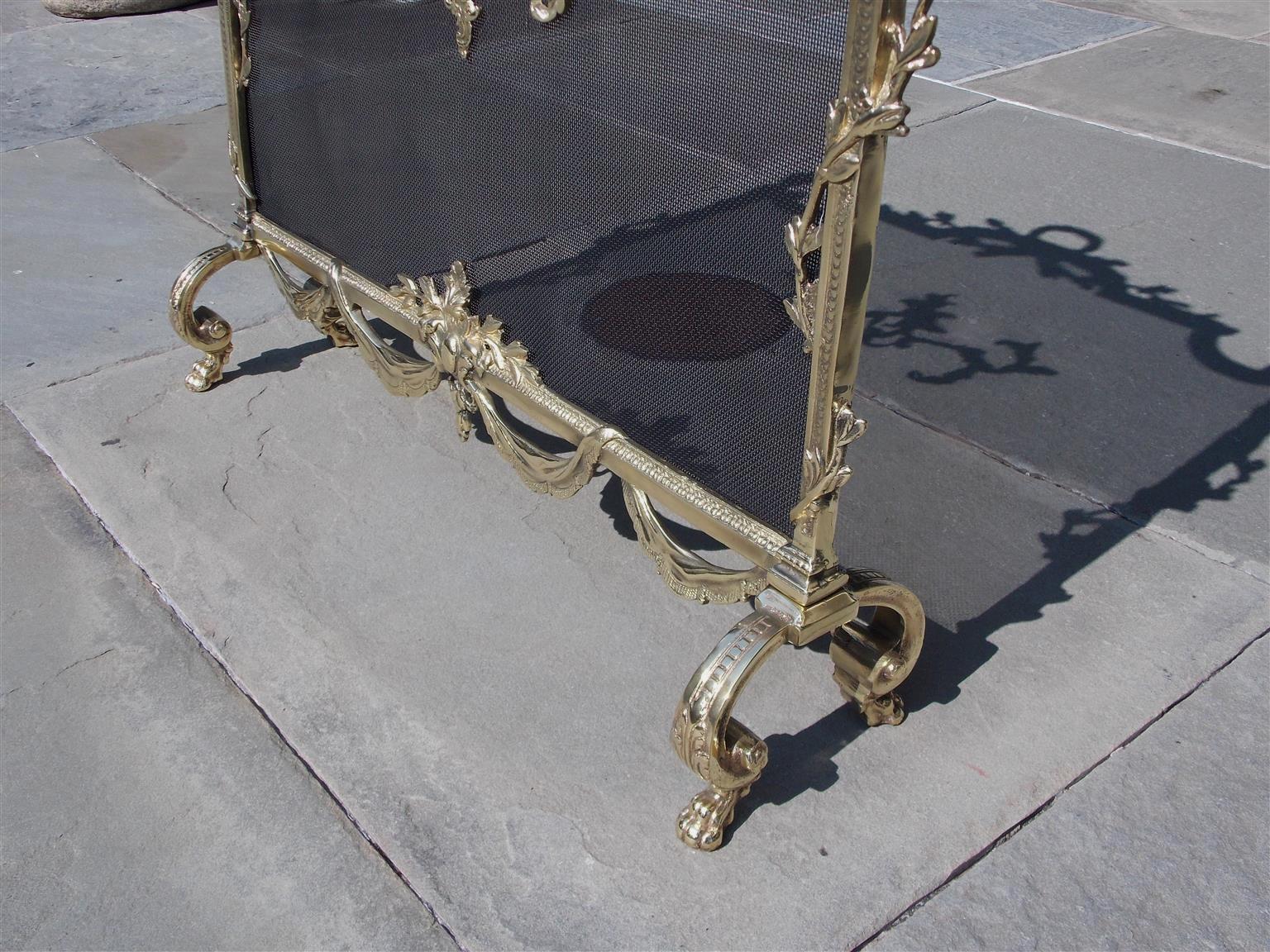 French Brass Decorative Foliage and Urn Finial Fireplace Screen, Circa 1830 1
