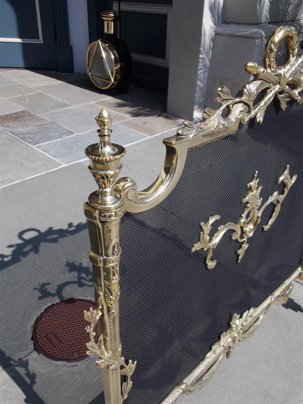 French Brass Decorative Foliage and Urn Finial Fireplace Screen, Circa 1830 2