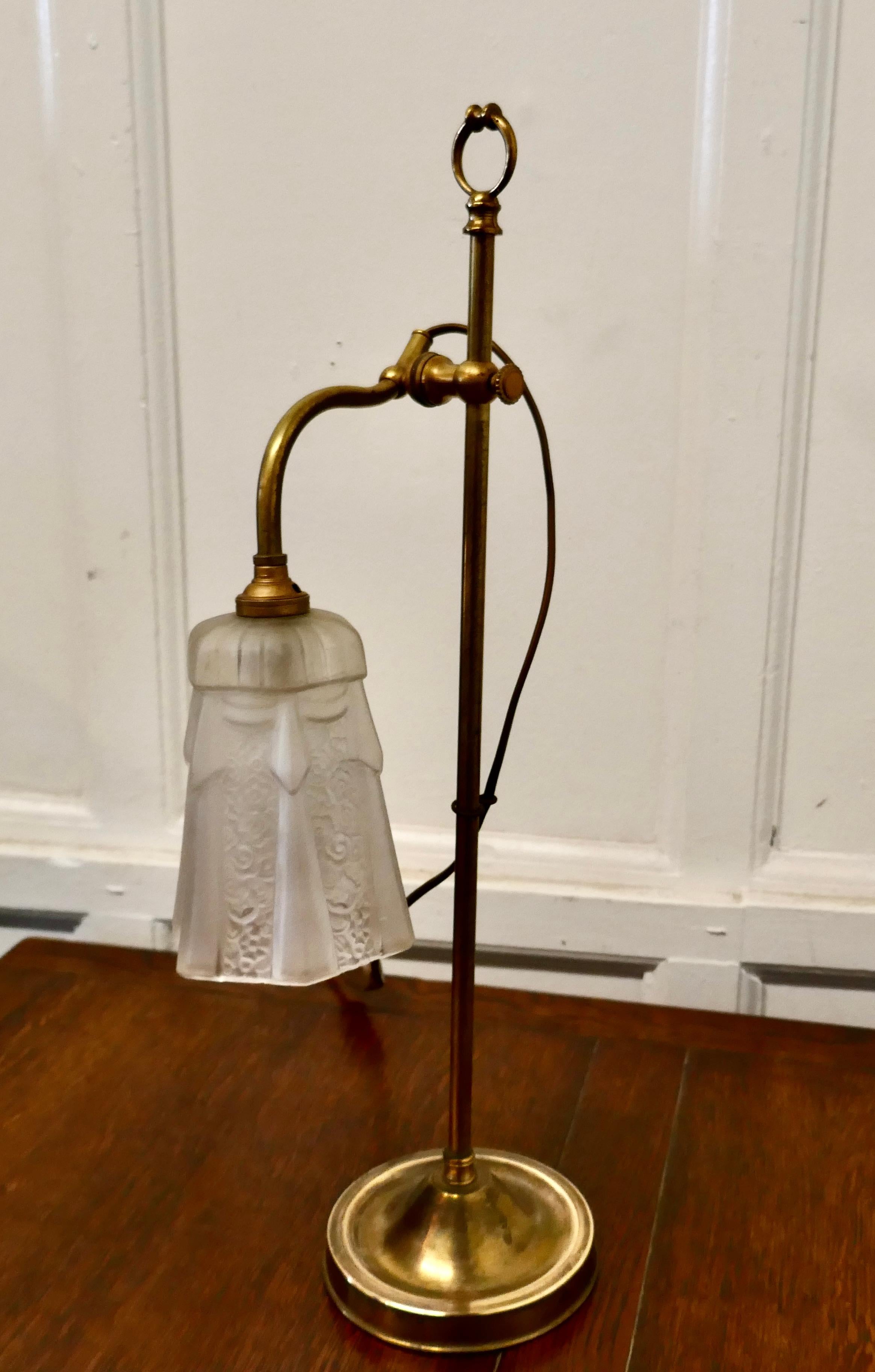 French Brass Desk Lamp with Opaline Glass Shade In Good Condition In Chillerton, Isle of Wight
