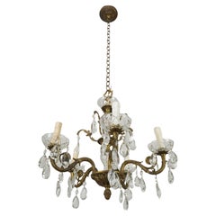 Lampadario a cinque bracci in vetro e cristallo in ottone francese