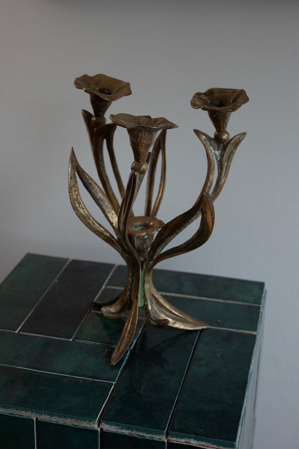 Französisch Messing Handmade Art Nouveau Blume Kerzenständer im Angebot 2