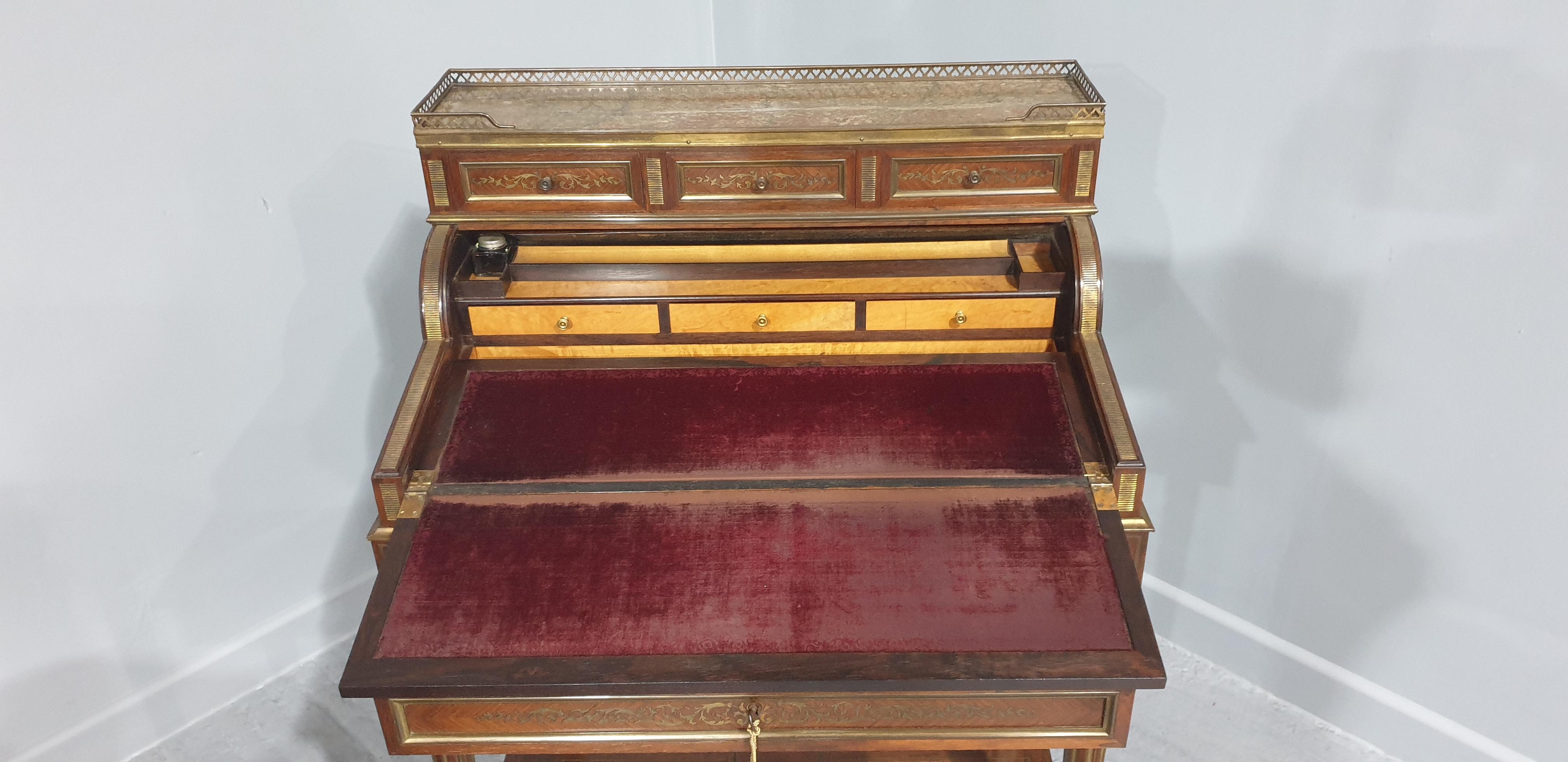 French Brass Inlaid Ladies Bureau Desk In Excellent Condition For Sale In Swadlincote, GB