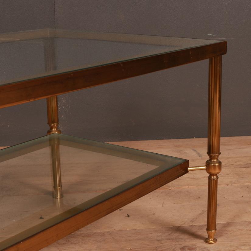 French Brass Lamp Table In Good Condition For Sale In Leamington Spa, Warwickshire