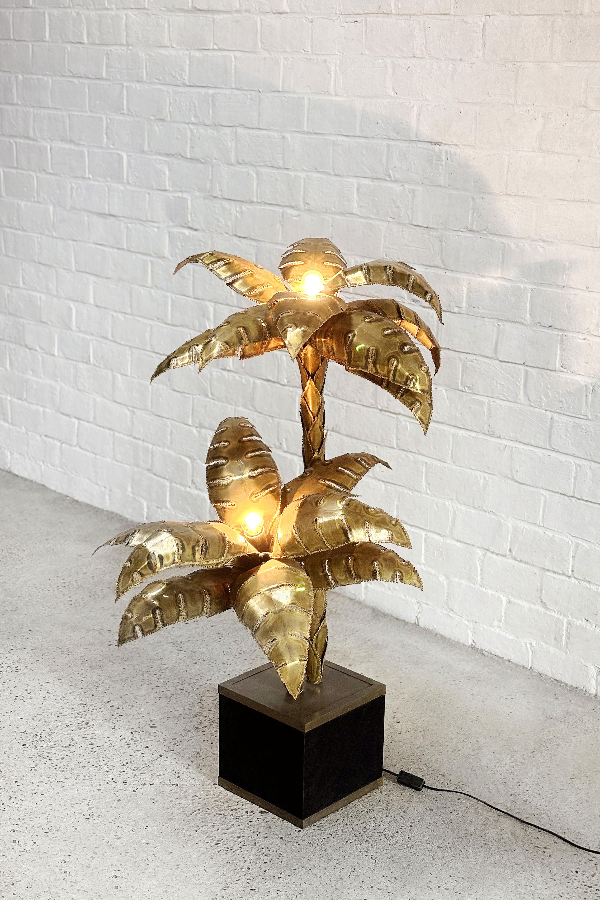 Late 20th Century  French Brass Palm Tree Floor or Side Lamp by Maison Jansen, 1970's For Sale