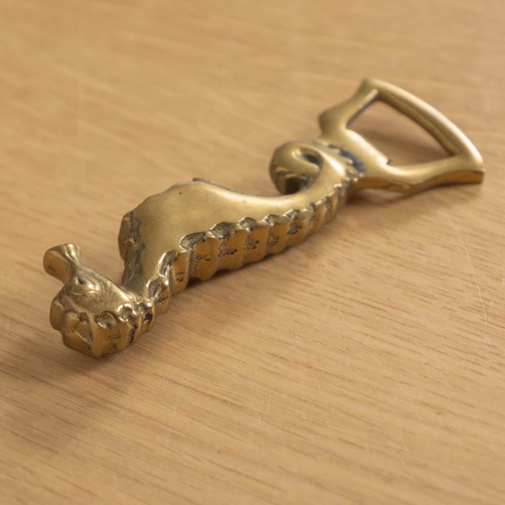 Seepferdchen-Flaschenöffner aus französischem Messing im Angebot 1