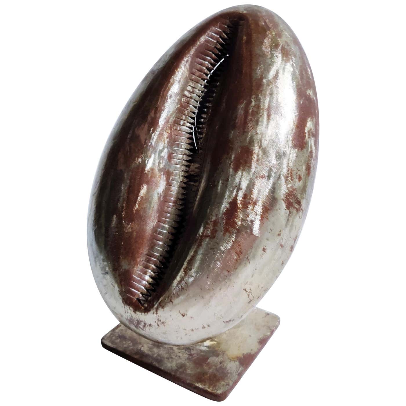 French Brass Shell Table Lamp, 1970s For Sale at 1stDibs