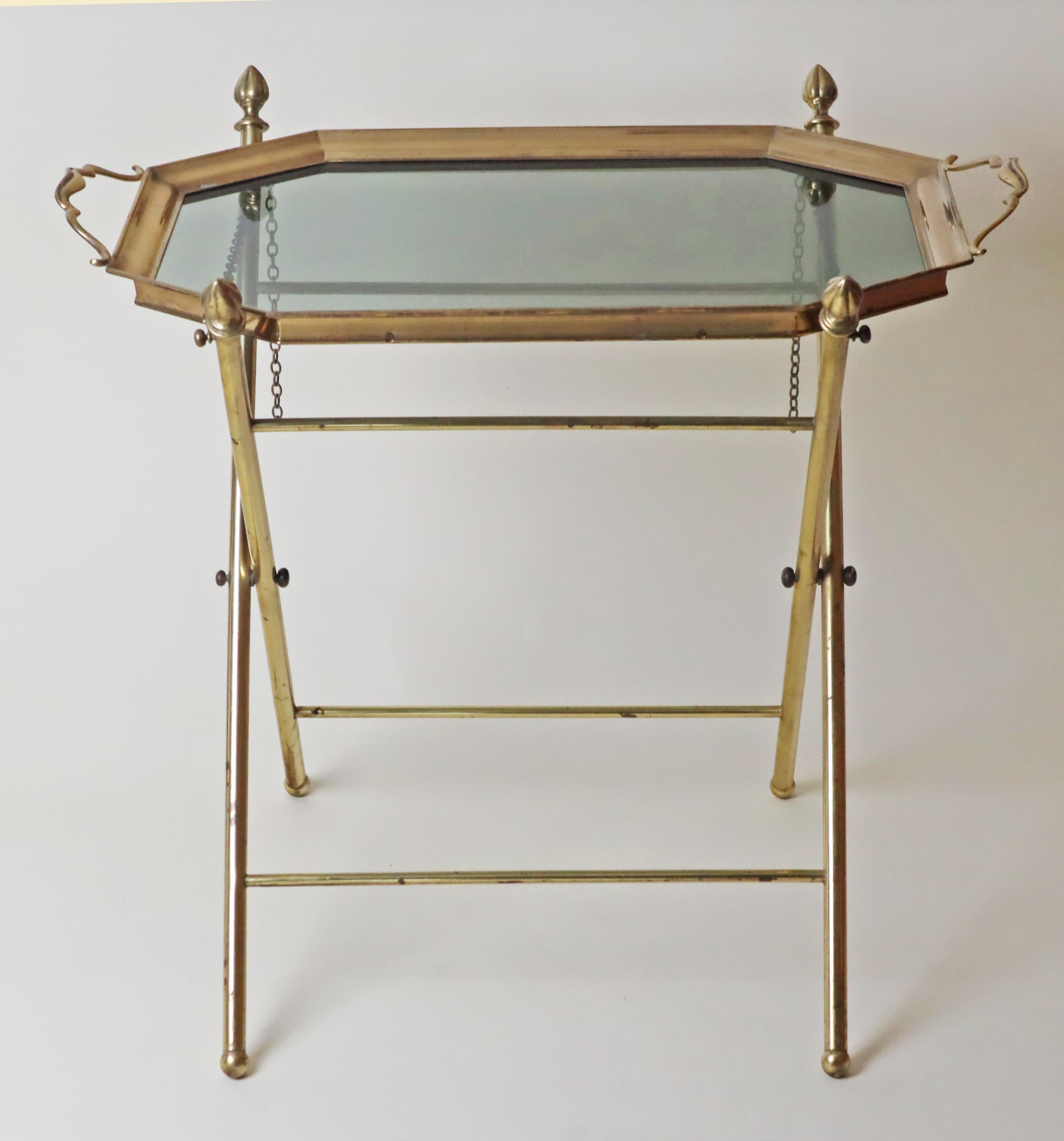 Französischer Messing-Tabletttisch im Hollywood-Regency-Stil im Angebot 3