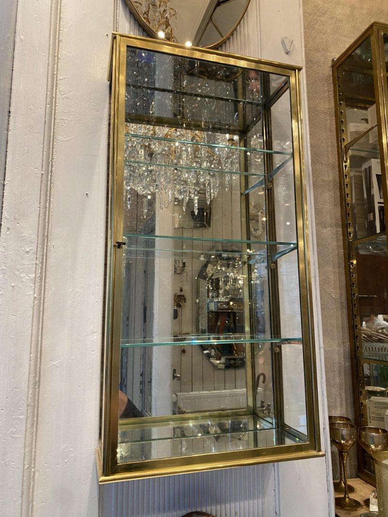 French Brass Wall Display Cabinet, Early 1900s In Good Condition In Copenhagen K, DK