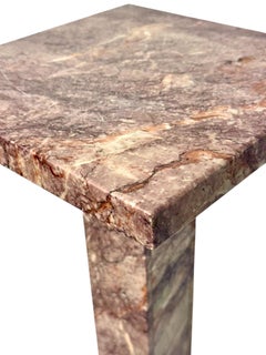 Colonna con piedistallo in marmo brecciato francese, inizio XX secolo