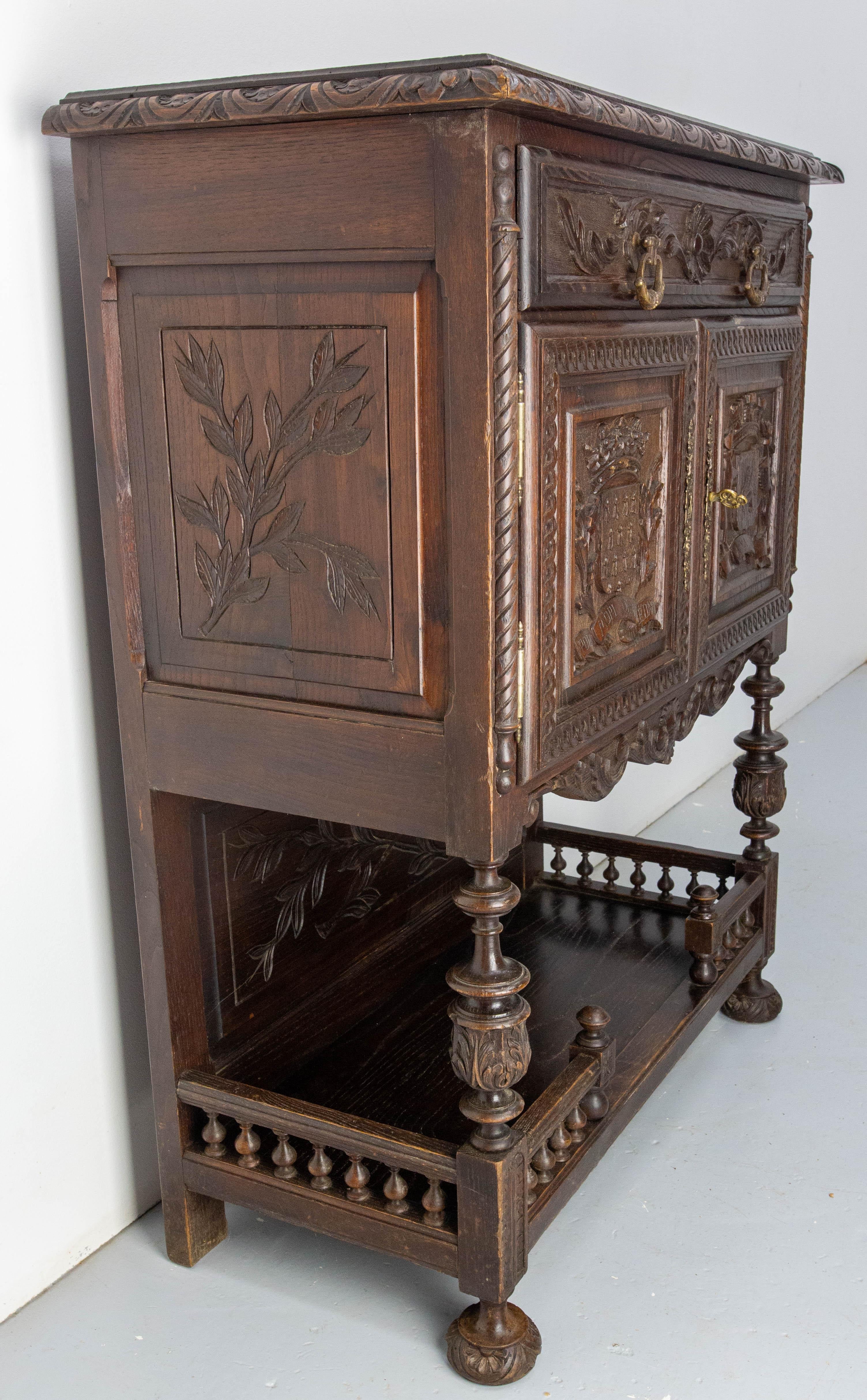 French Provincial French Brittany Dressoir Buffet Chesnut Cabinet with Blazons, Late 19th Century For Sale