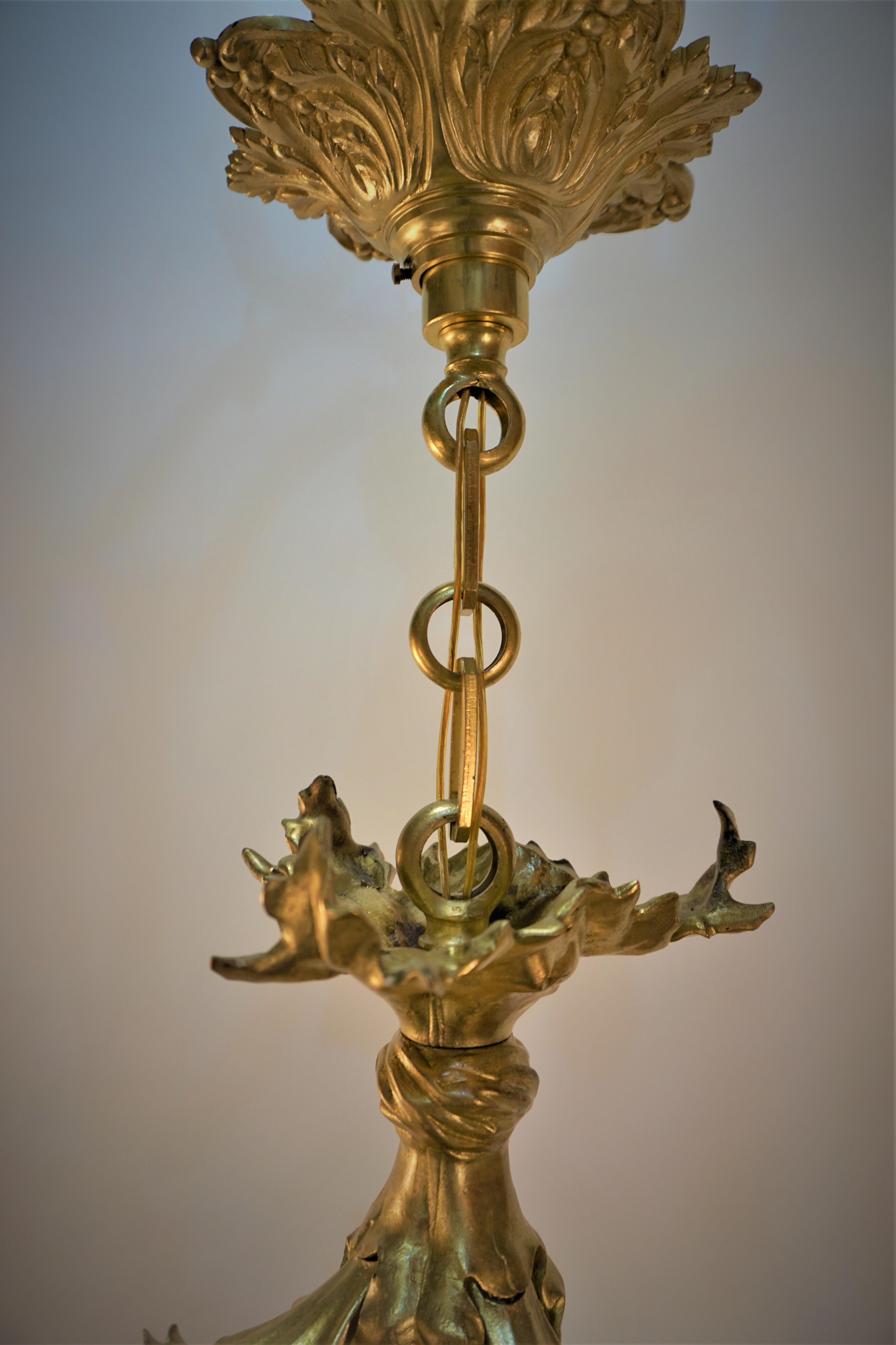 French Bronze and Blown Glass Art Nouveau Chandelier For Sale 6