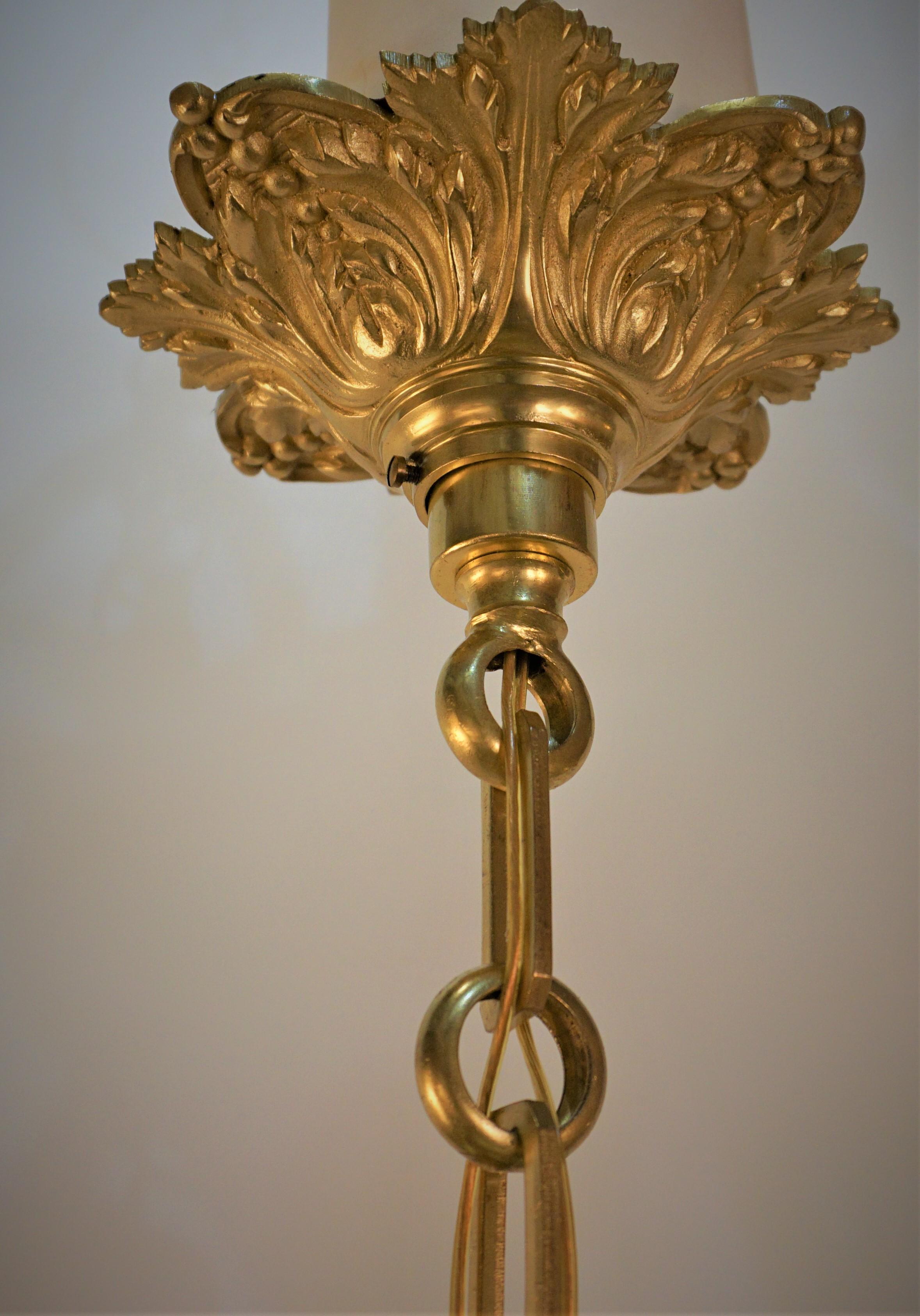 French Bronze and Blown Glass Art Nouveau Chandelier For Sale 3