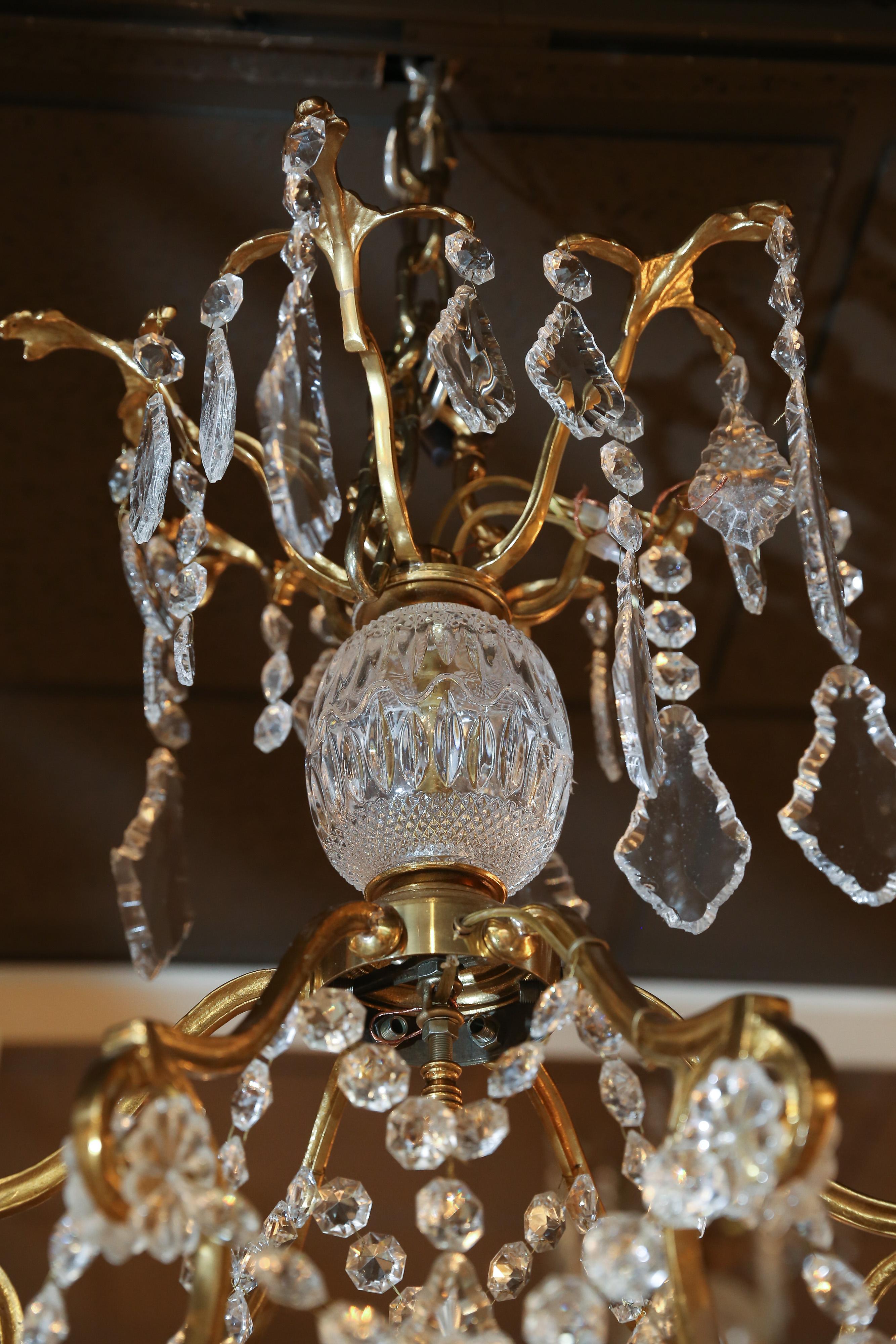Kronleuchter aus Bronze und Kristall mit 24 Lichtern 3