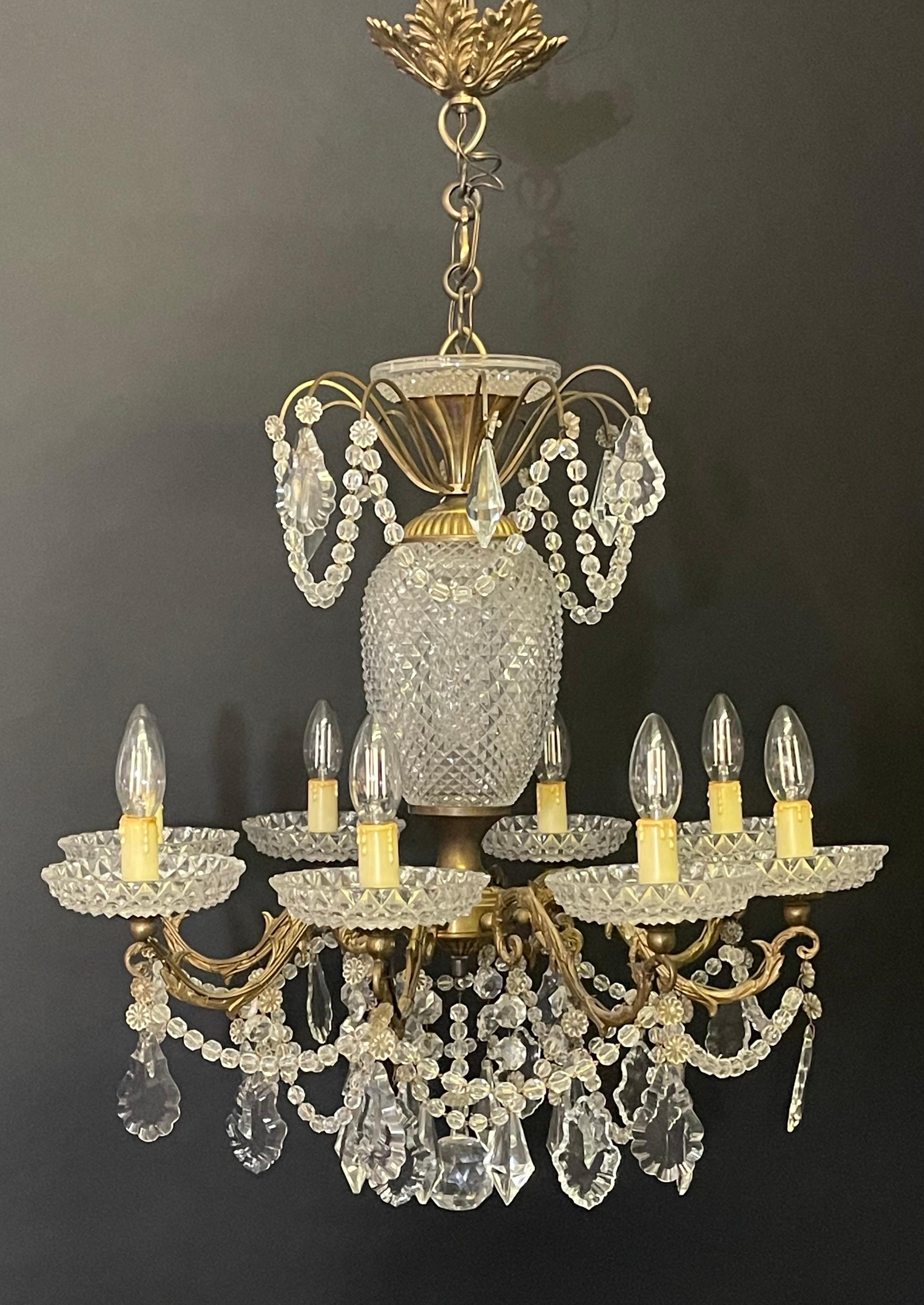 Mid-20th Century French Bronze and Crystal Eight -Light Chandelier, circa 1940s For Sale