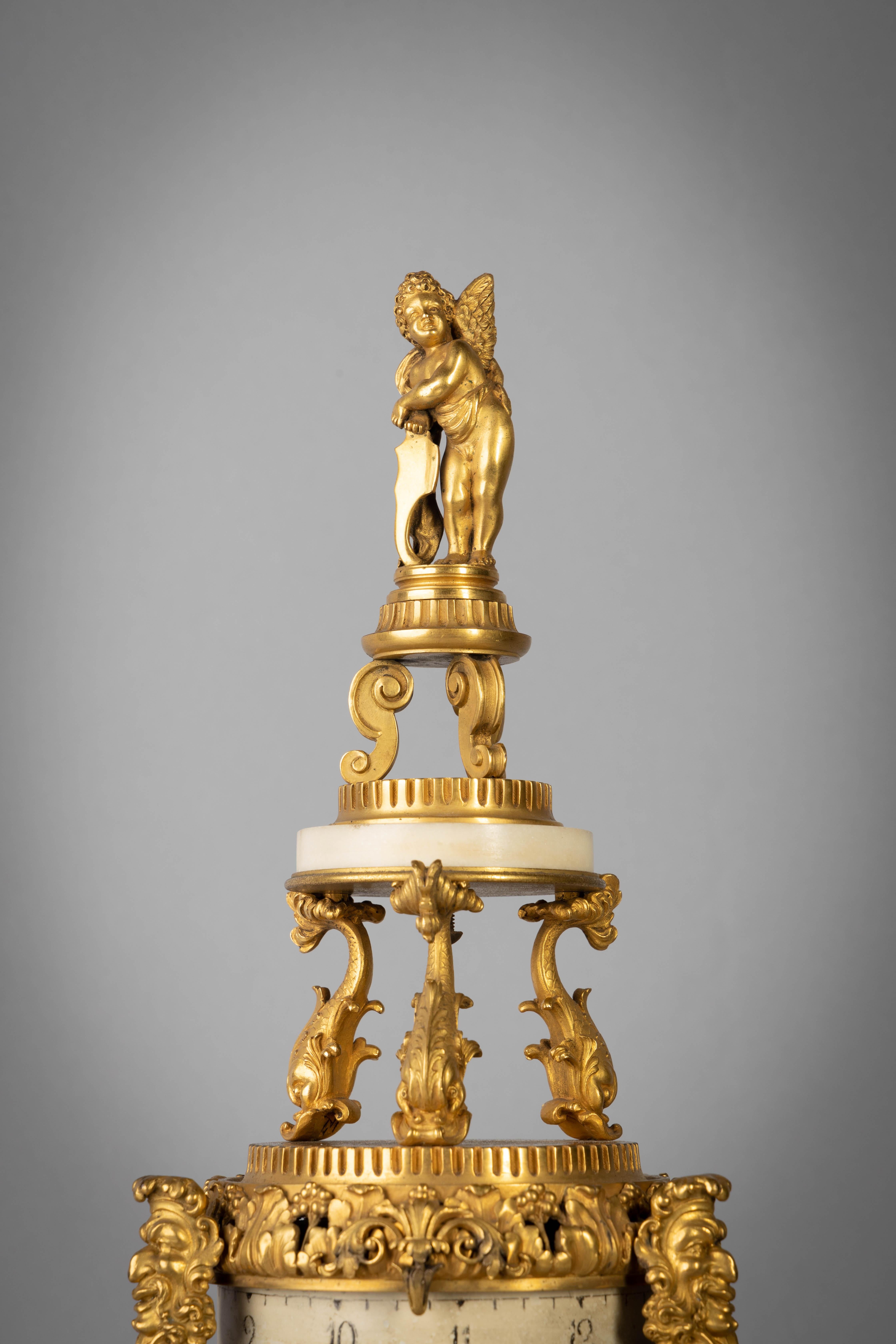 Französische figurale Orbitaluhr aus Bronze und Marmor, E.F. Caldwell, um 1870.