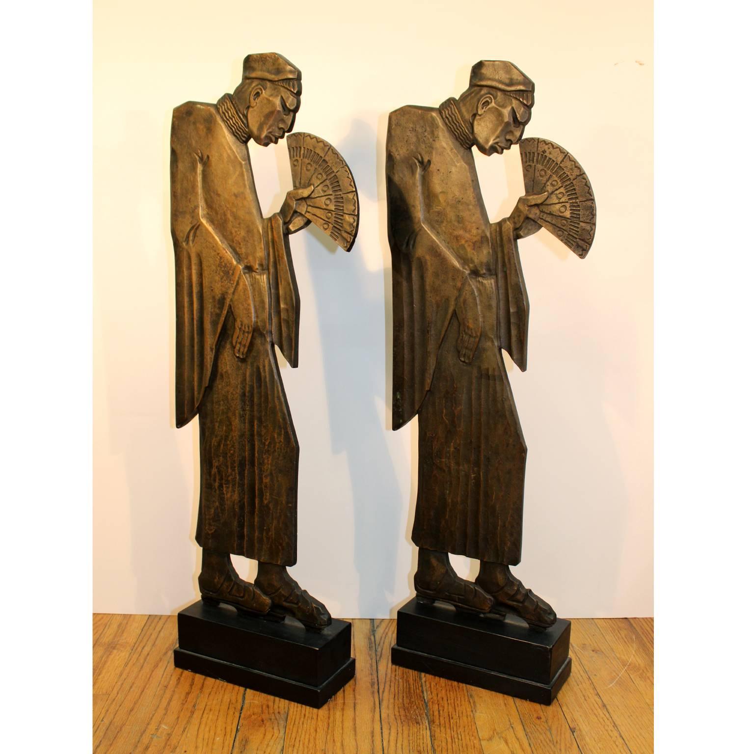 French Bronze Art Deco Sculptures of Chinese Men Holding Fans In Good Condition In New York, NY