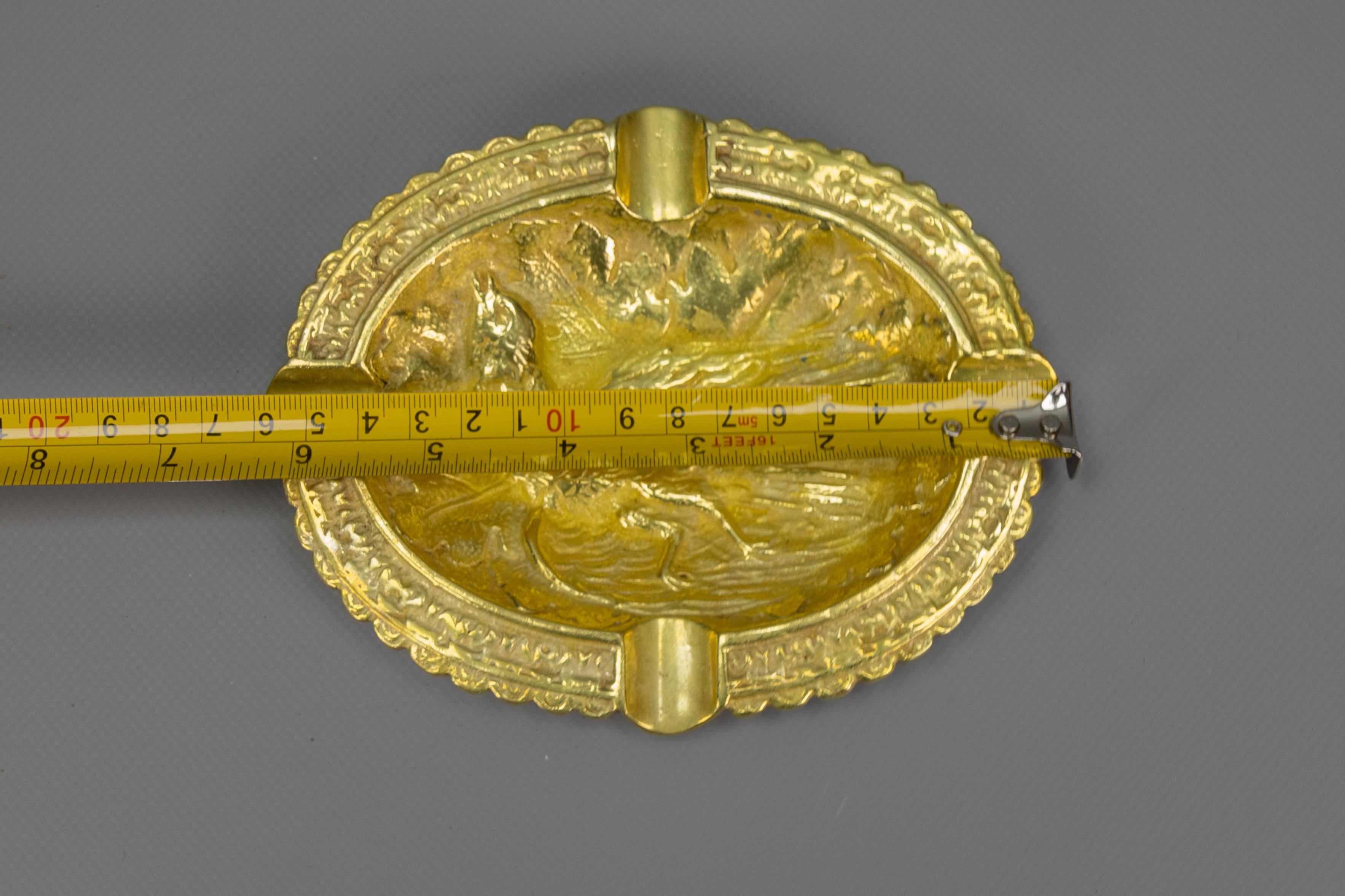 French Bronze Ashtray with Phoenix Bird Motif, 1950s in vendita 11