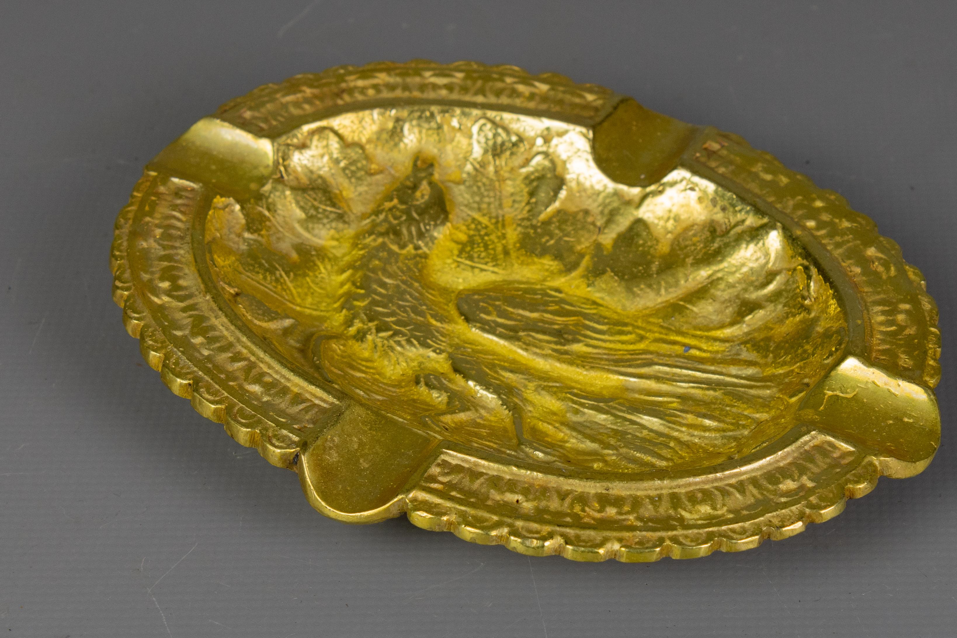 Mid-Century moderno French Bronze Ashtray with Phoenix Bird Motif, 1950s in vendita