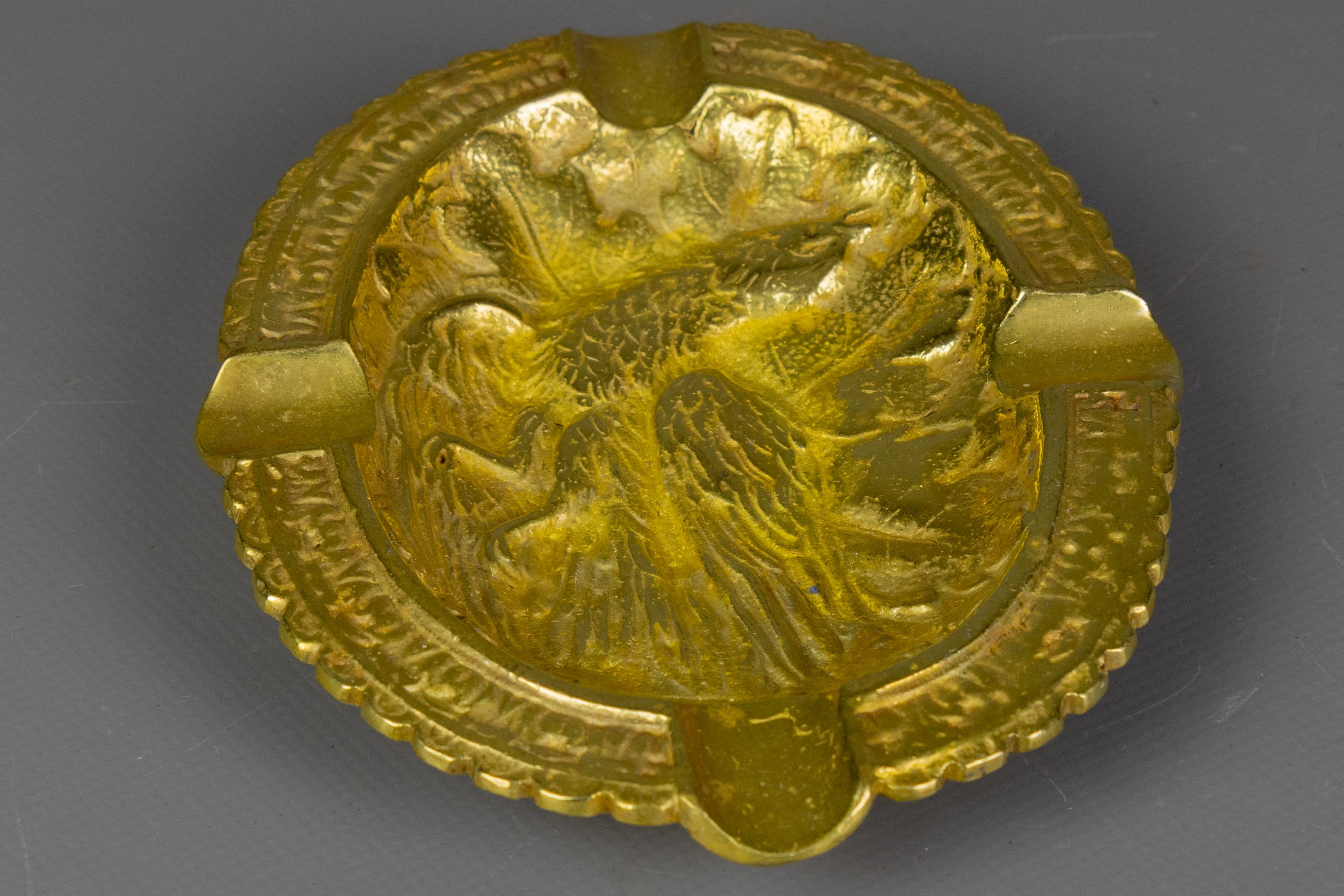 French Bronze Ashtray with Phoenix Bird Motif, 1950s In condizioni buone in vendita a Barntrup, DE