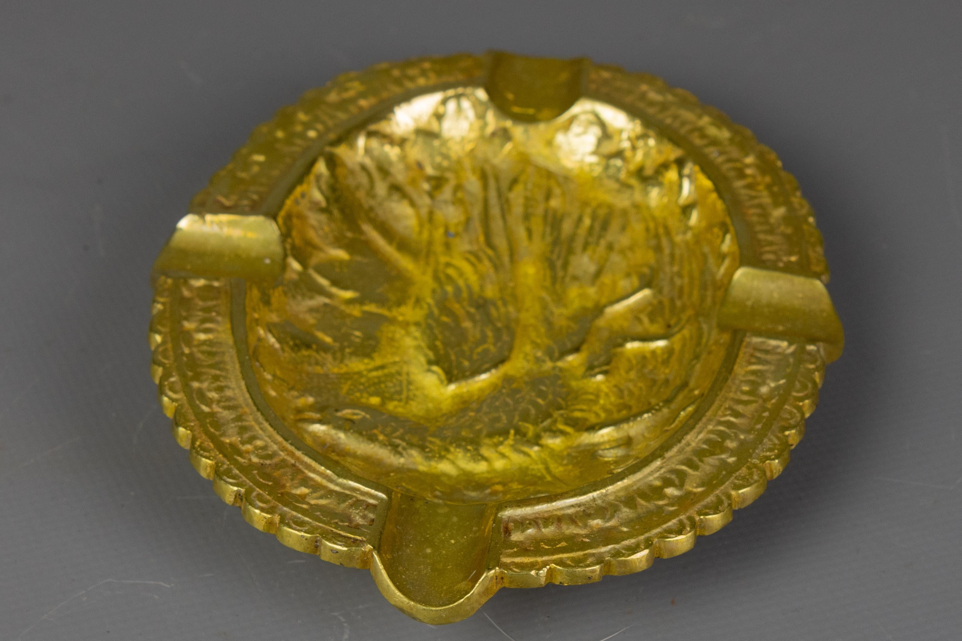 French Bronze Ashtray with Phoenix Bird Motif, 1950s in vendita 2