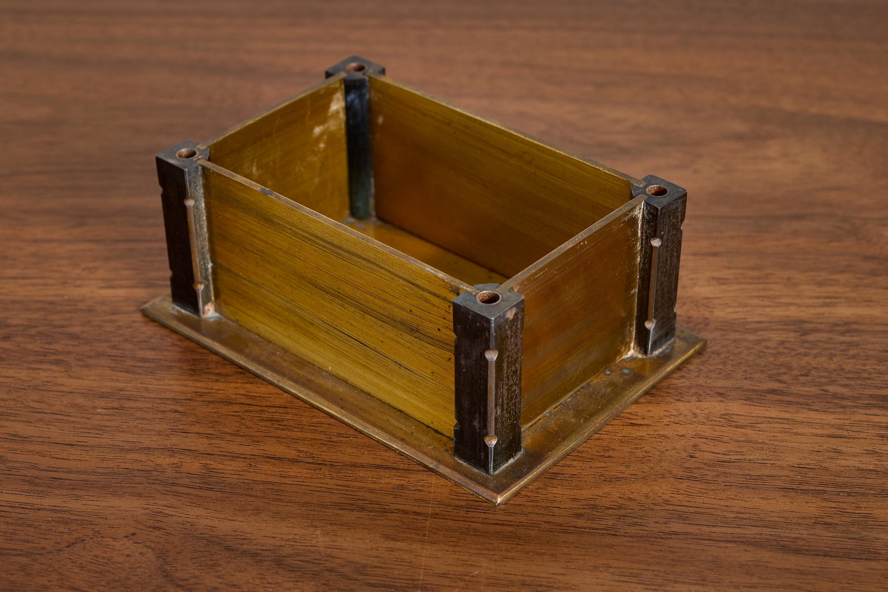French Bronze Box in vendita 11