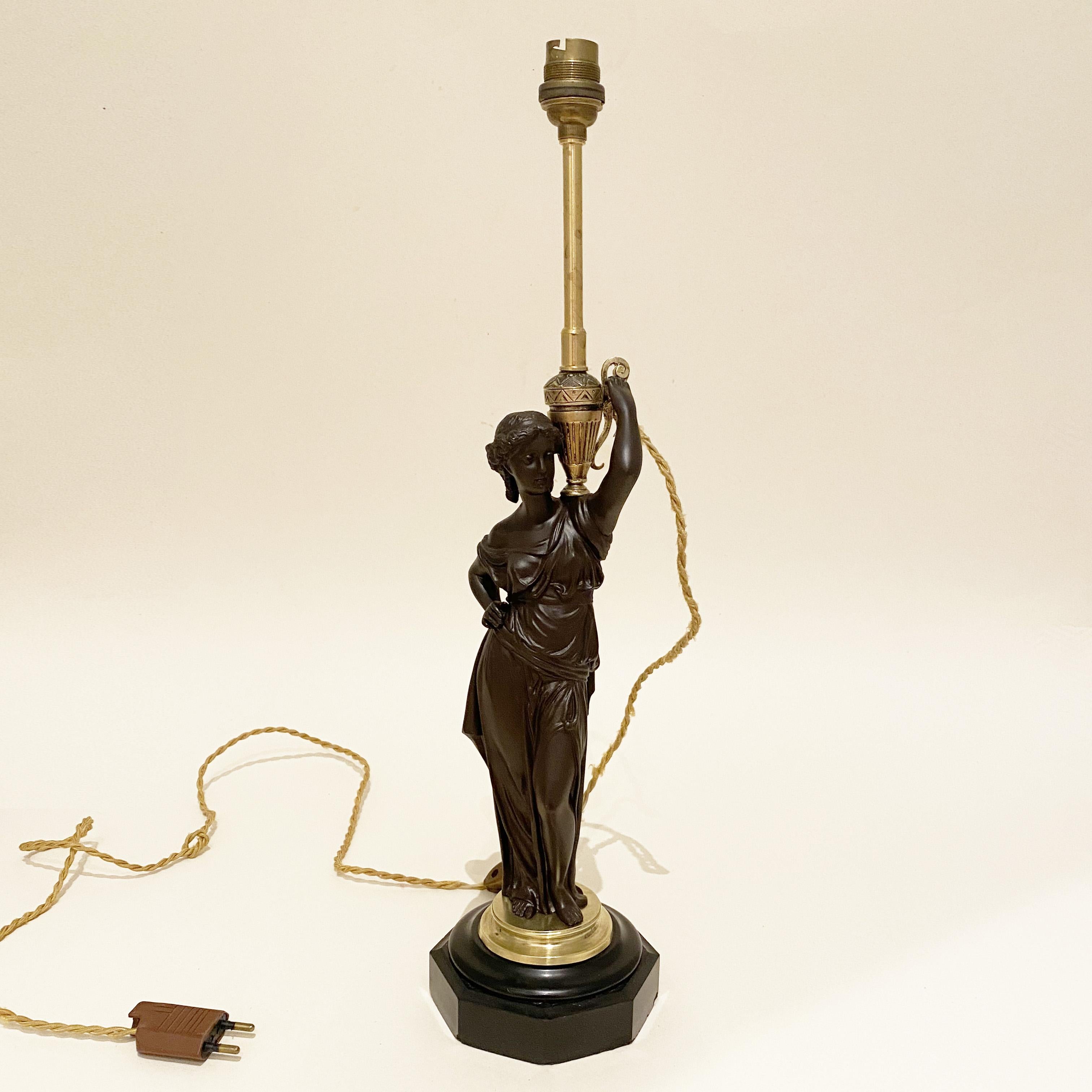French Bronze Caryatid Candelabra Lamp, Water carrier woman, XIX century. 5
