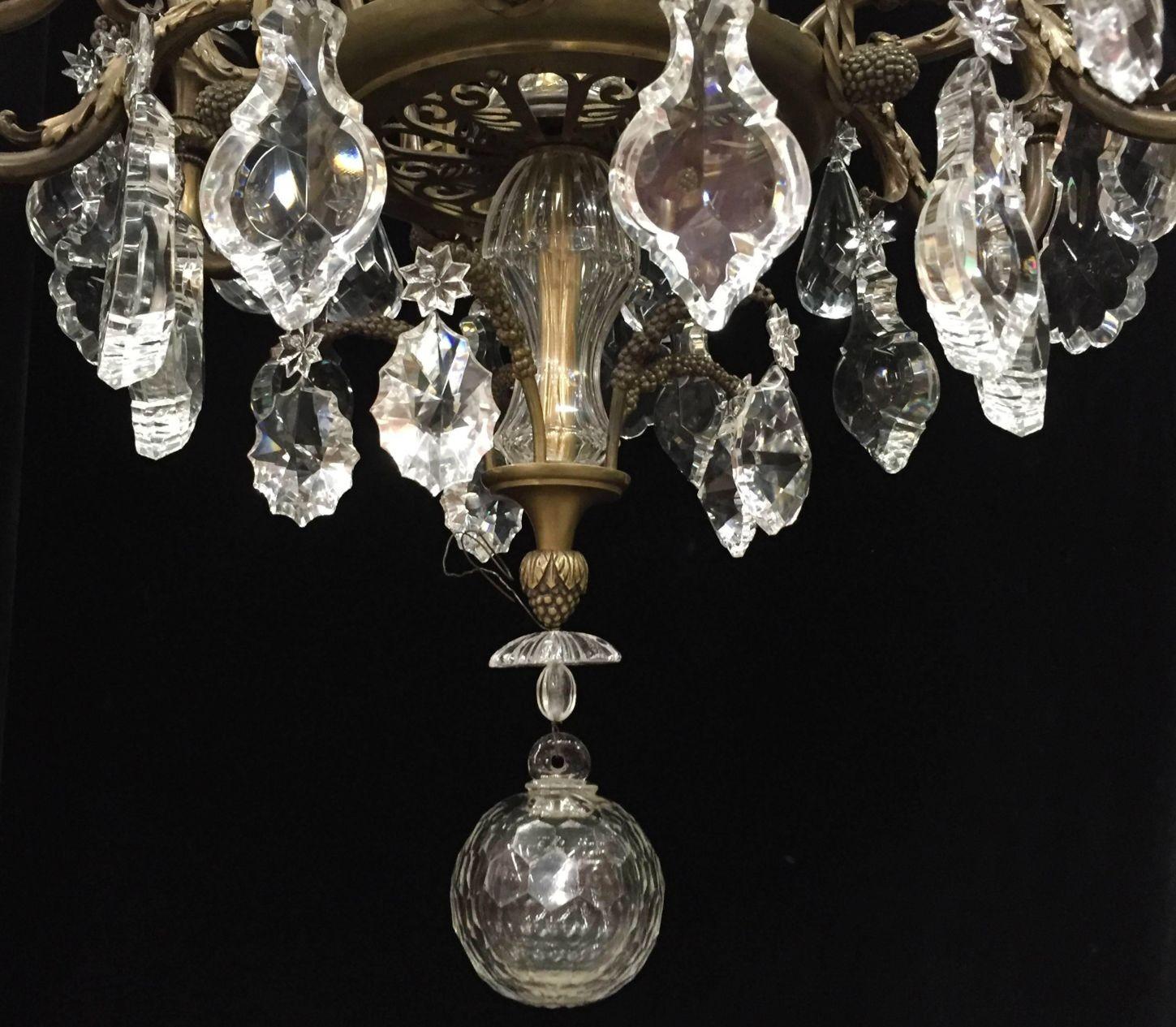 French Bronze & Crystal Baccarat Chandelier For Sale 1