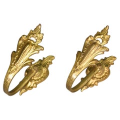 Embouts de rideaux en bronze de style Louis XV