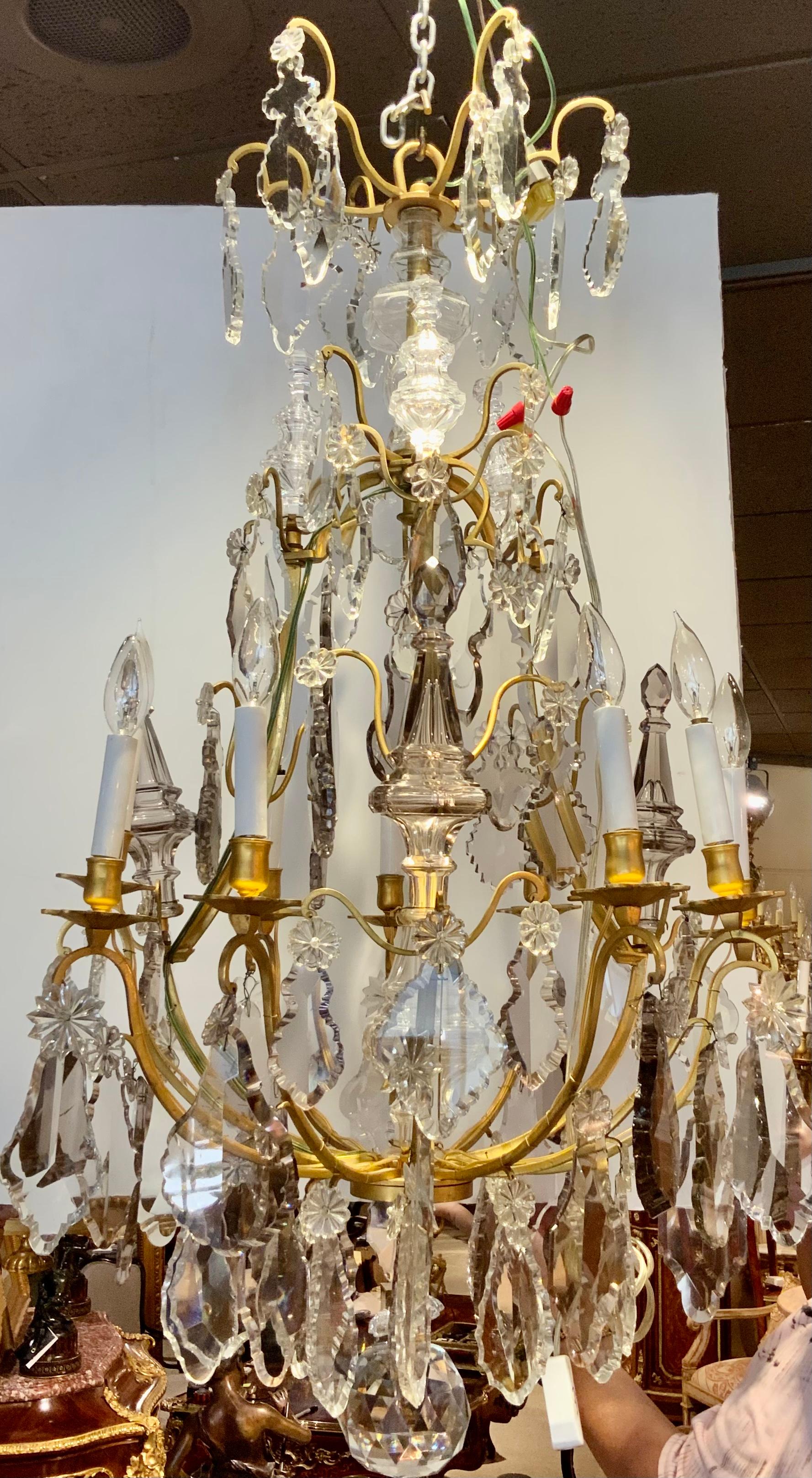 French Bronze Dore Chandelier with Nine Lights, Clear and Pale Lavender Crystals For Sale 4