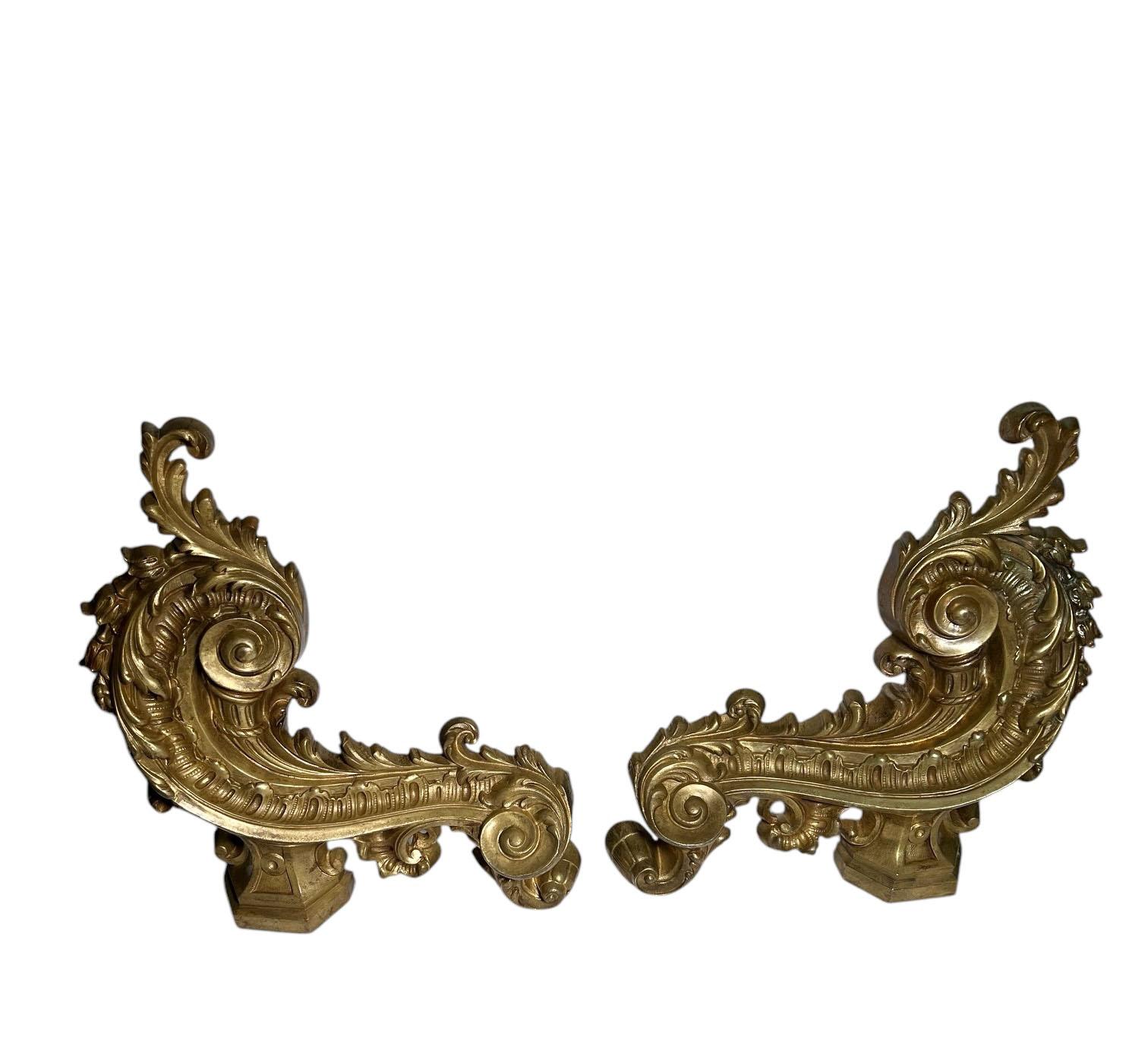 Francese Chenet in bronzo francese - Una coppia in vendita