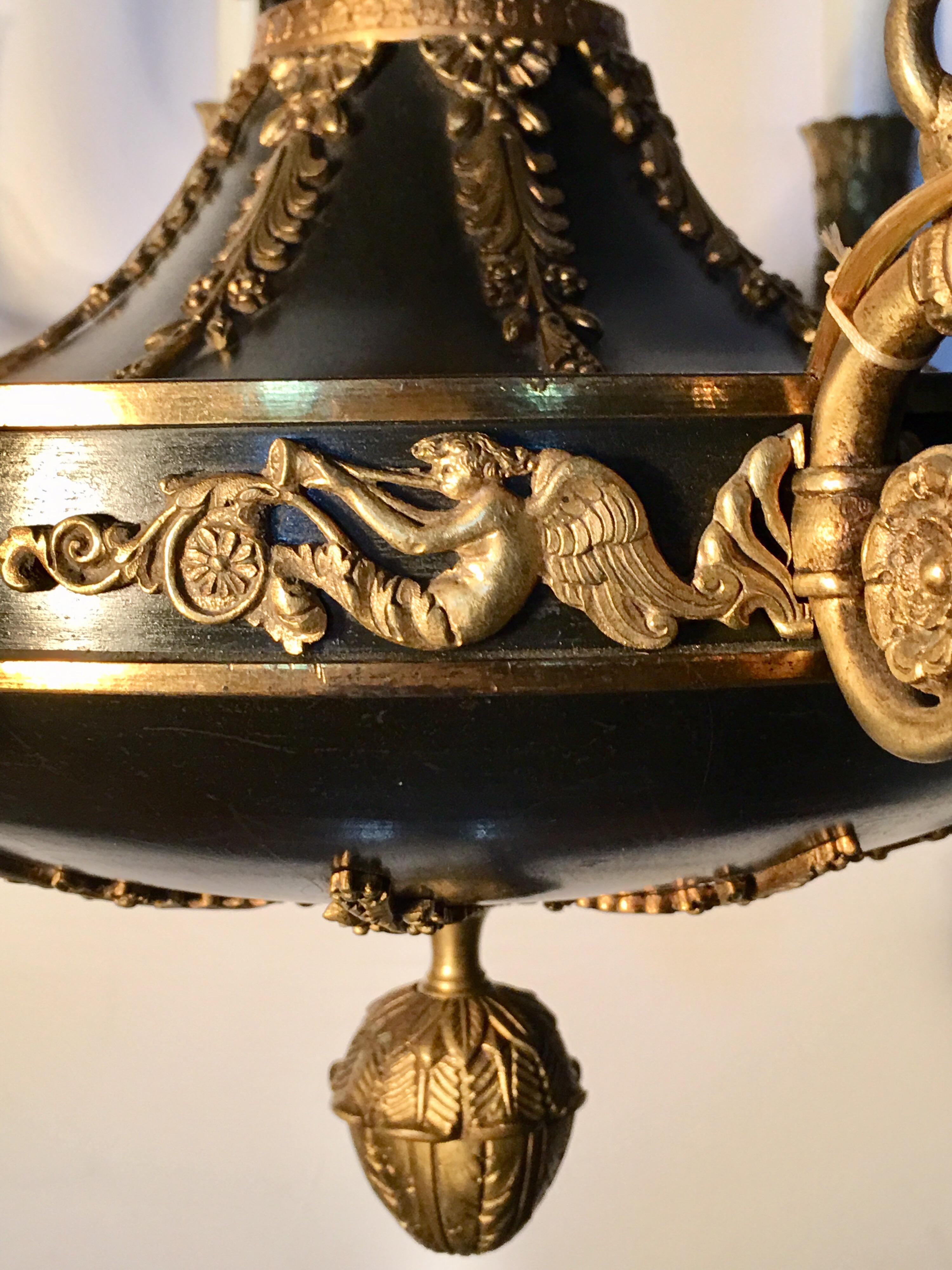 Französischer Bronze-Kronleuchter im Empire-Stil (19. Jahrhundert) im Angebot