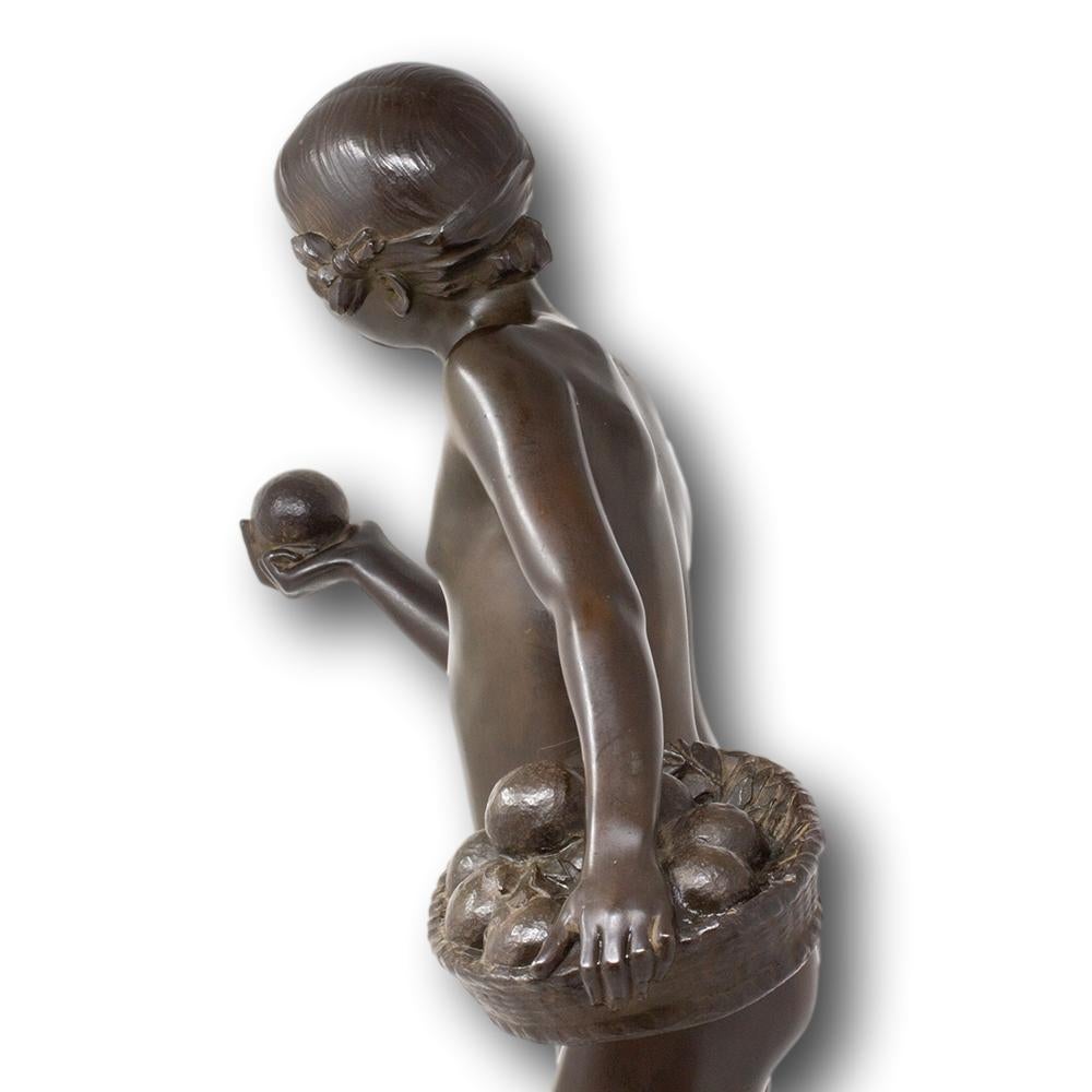 Mujer francesa de bronce de Jean Verschneider y Etling Paris, Art Decó hacia 1920 en venta 3