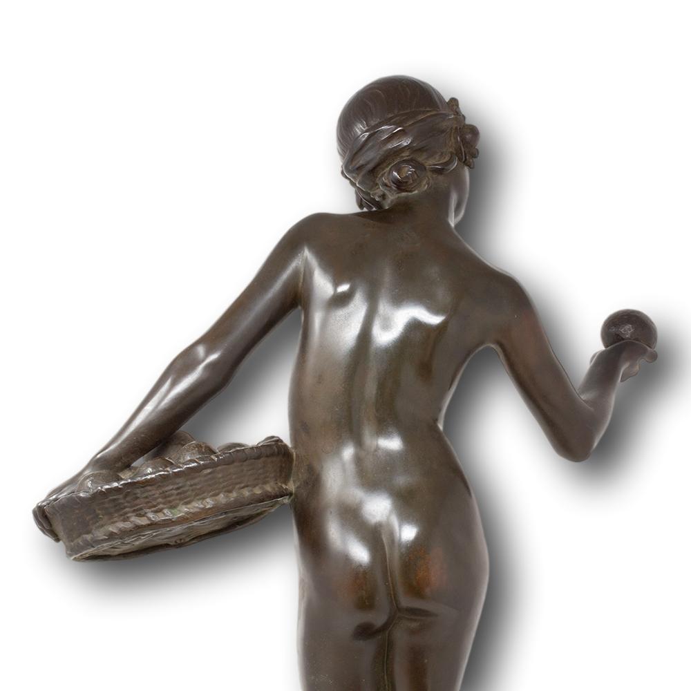 Mujer francesa de bronce de Jean Verschneider y Etling Paris, Art Decó hacia 1920 en venta 5
